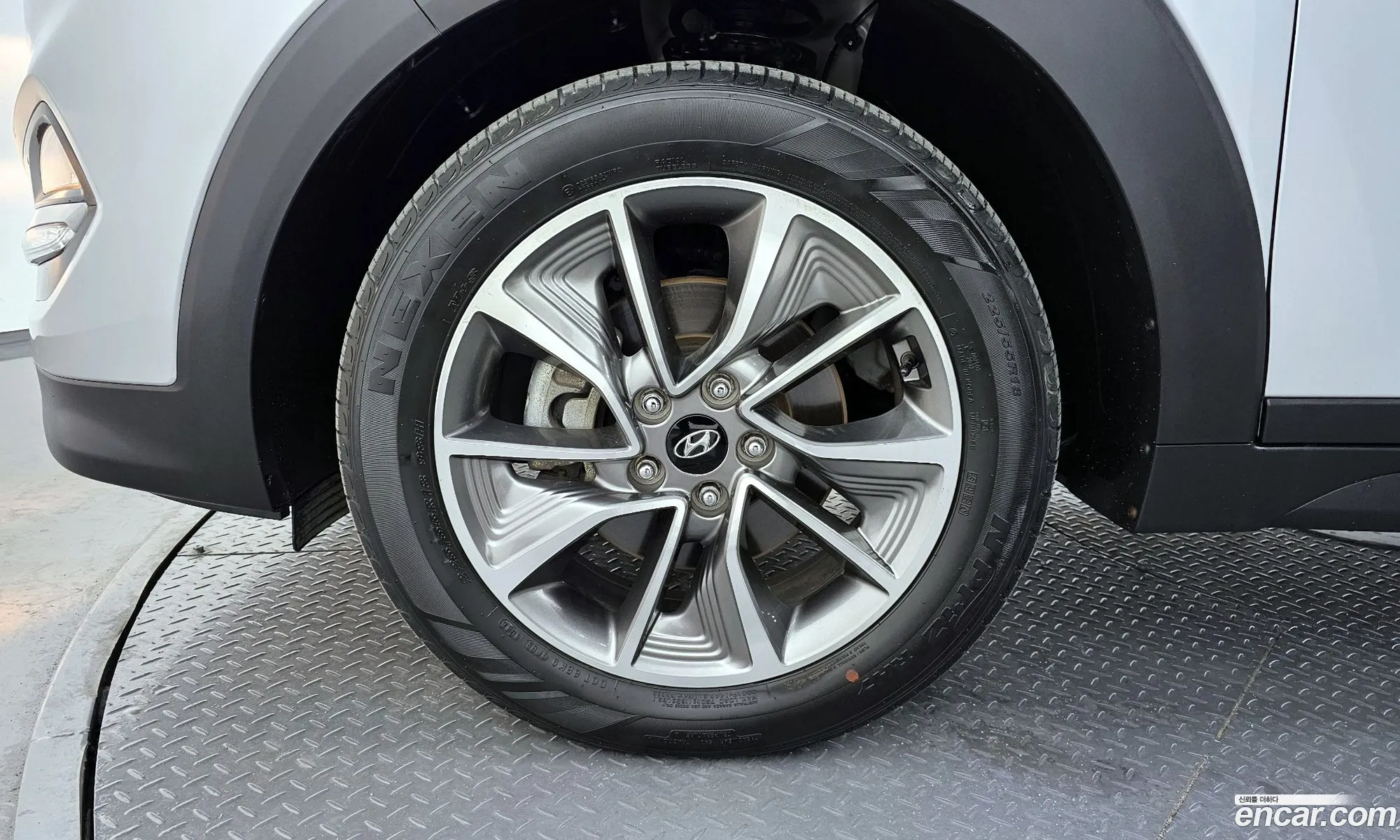 Hyundai Tucson Iii Diesel 20 4Wd 2018 - фотография 19209902