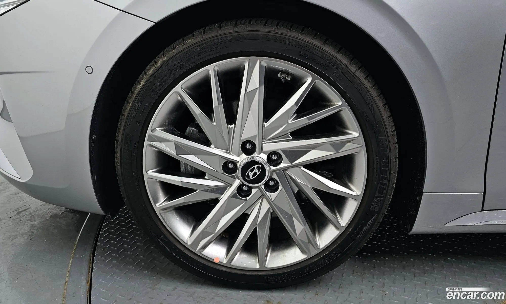 Hyundai Grandeur Vi 33 2021 - фотография 12814519