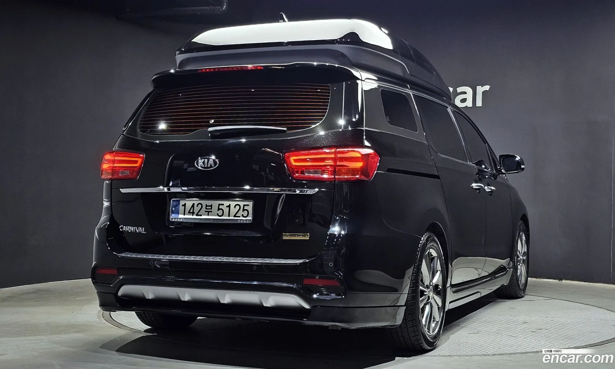 Kia Carnival Iii 7-Seater High Limousine 2019 - фотография 11878835