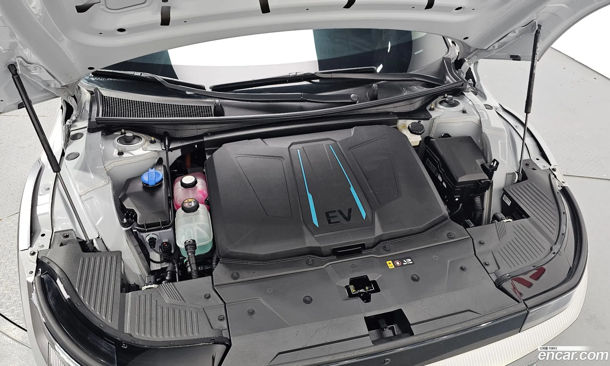 Hyundai Ioniq 5 Ioniq 5 Long Range 2022 - фотография 12521026