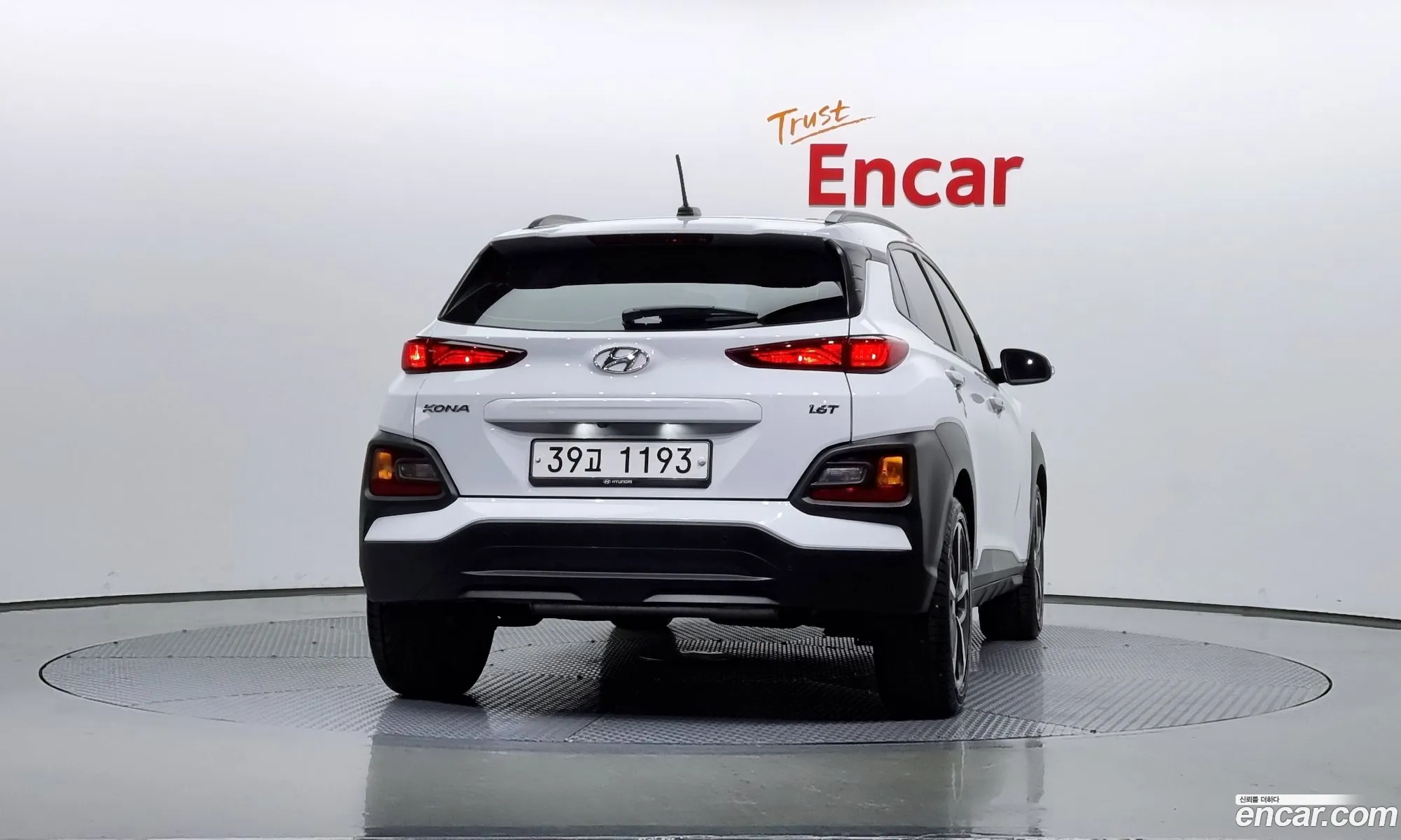 Hyundai Kona 16 Turbo 2Wd 2018 - фотография 18511572