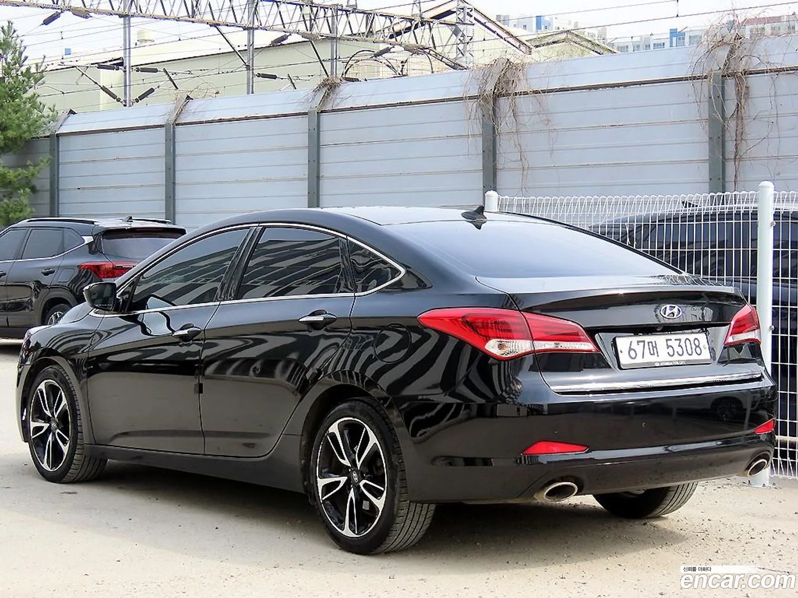 Hyundai The New I40 Saloon 17 Vgt D-Spec - фотография 18594132