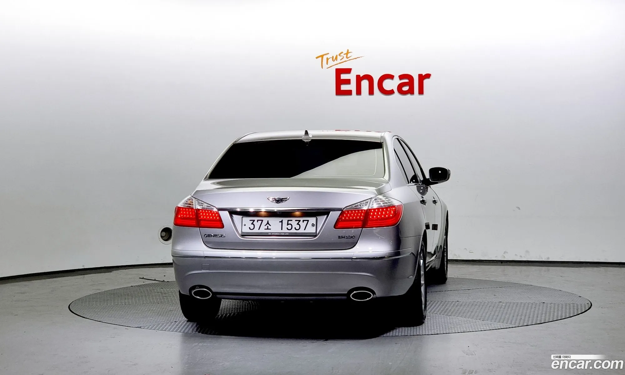 Hyundai Genesis I Bh330 Grand 2011 - фотография 12241379