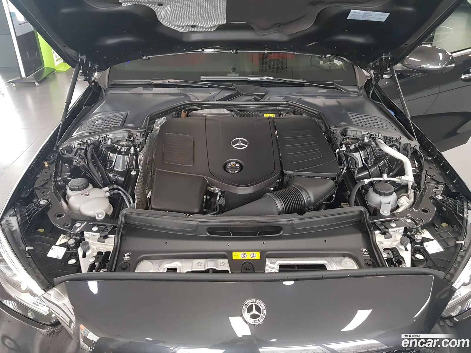 Mercedes-Benz C-Klasse V W206 C300 Amg Line 2022 - фотография 13534592