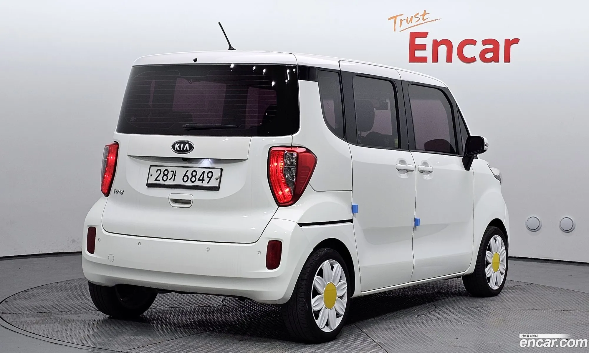 Kia Ray Deluxe Special 2012 - фотография 12345164
