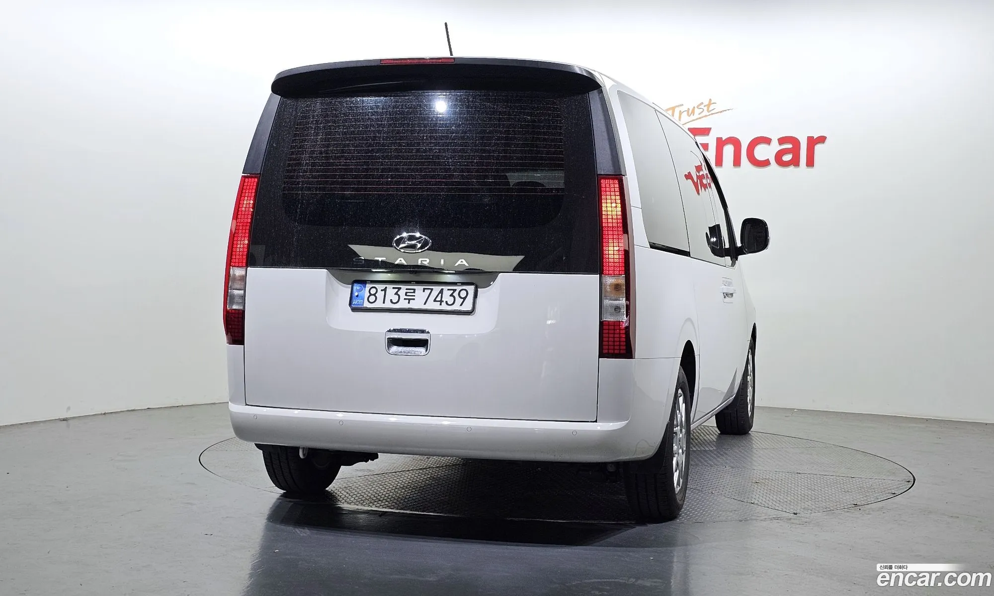 Hyundai Staria Cargo 5-Seater 2023 - фотография 11802505
