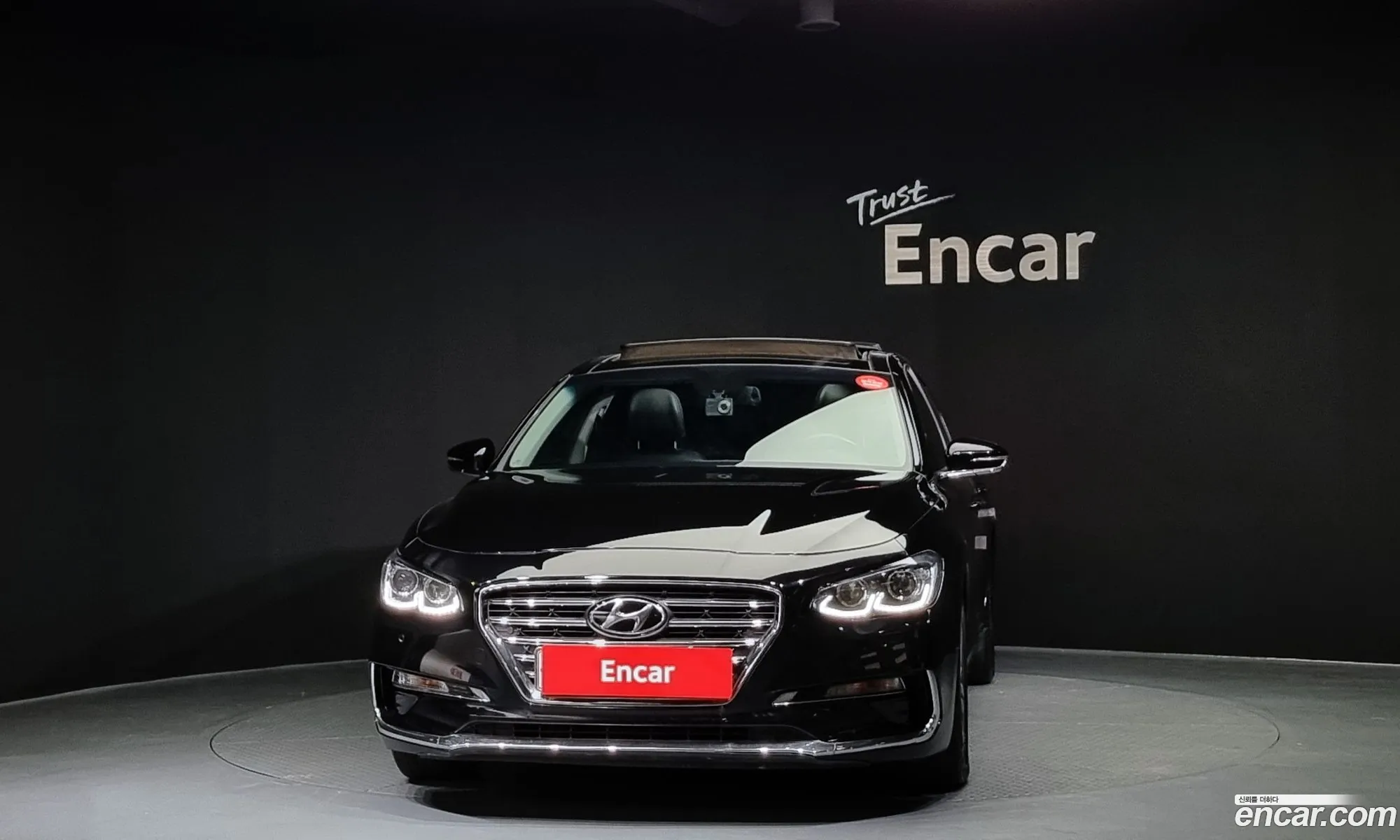 Hyundai Grandeur Ig 30 Lpi Modern Rental Car - фотография 11886389