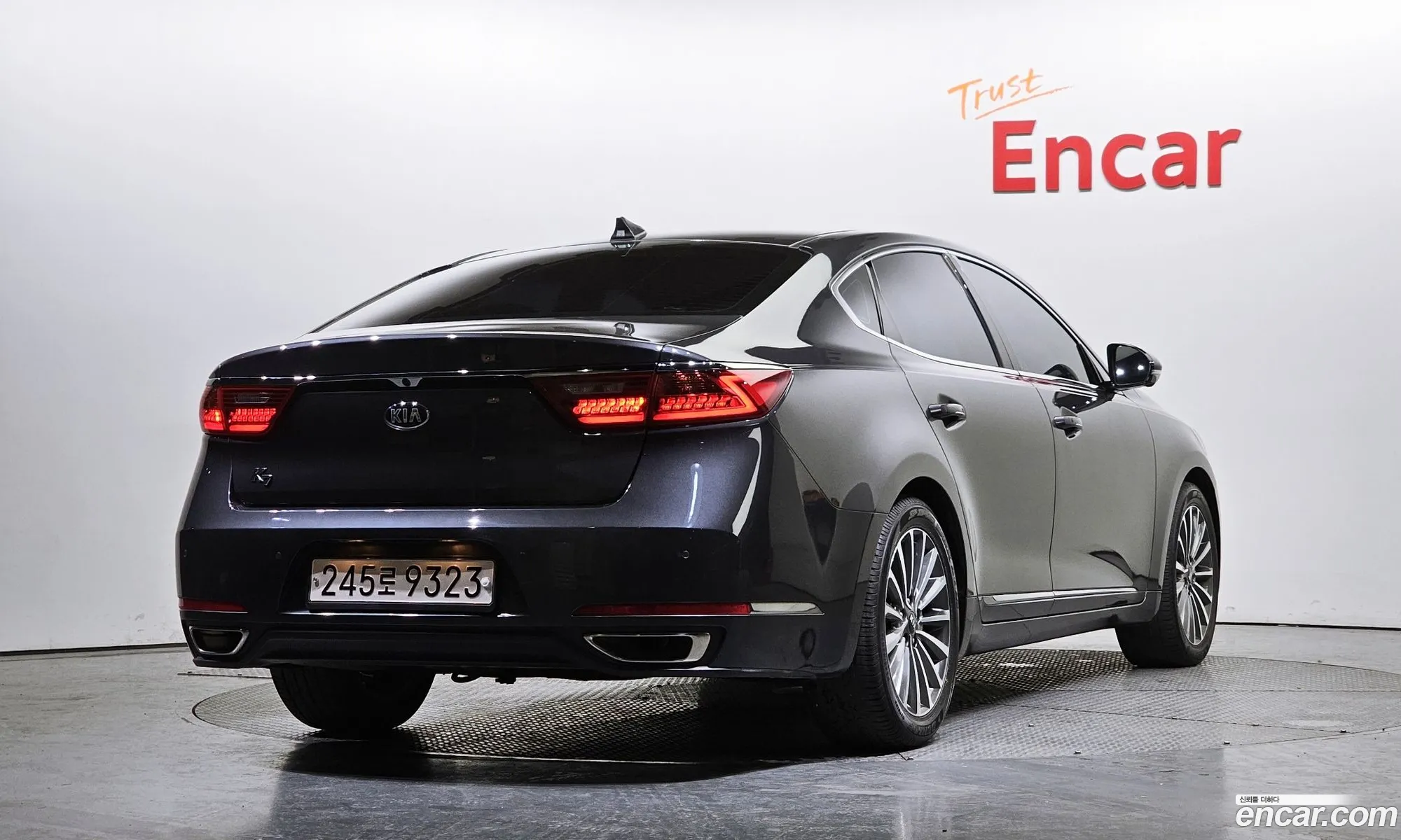 Kia K7 Vg Ii 30 Lpi Prestige Rental Car 2018 - фотография 18060717