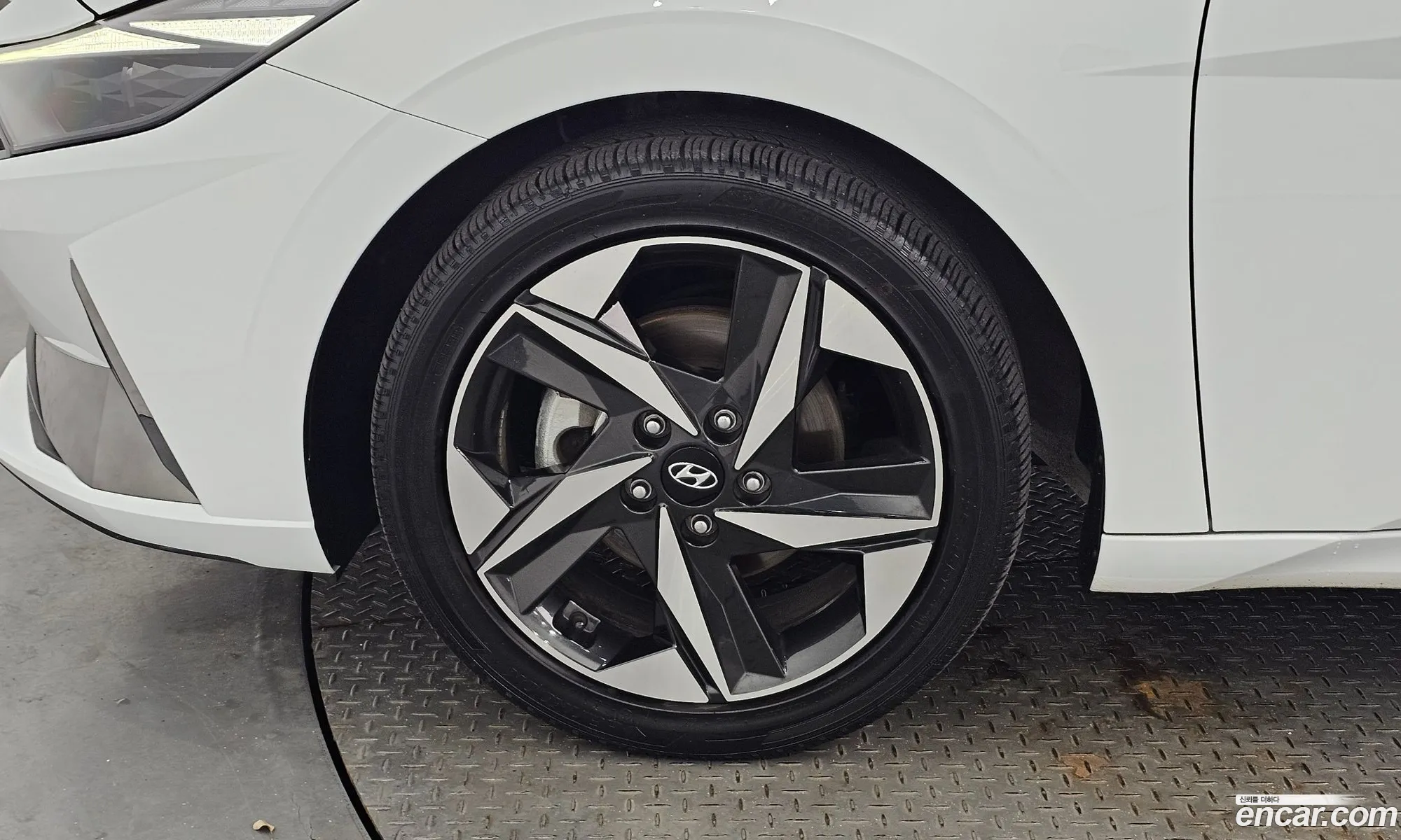 Hyundai Avante Vi 16 2021 - фотография 18413377