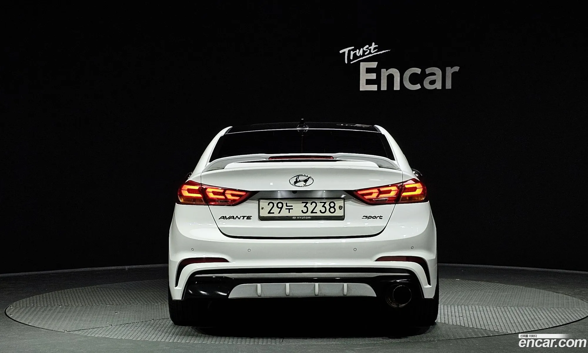 Hyundai Avante Vi 16 Turbo Sport 2017 - фотография 18060822