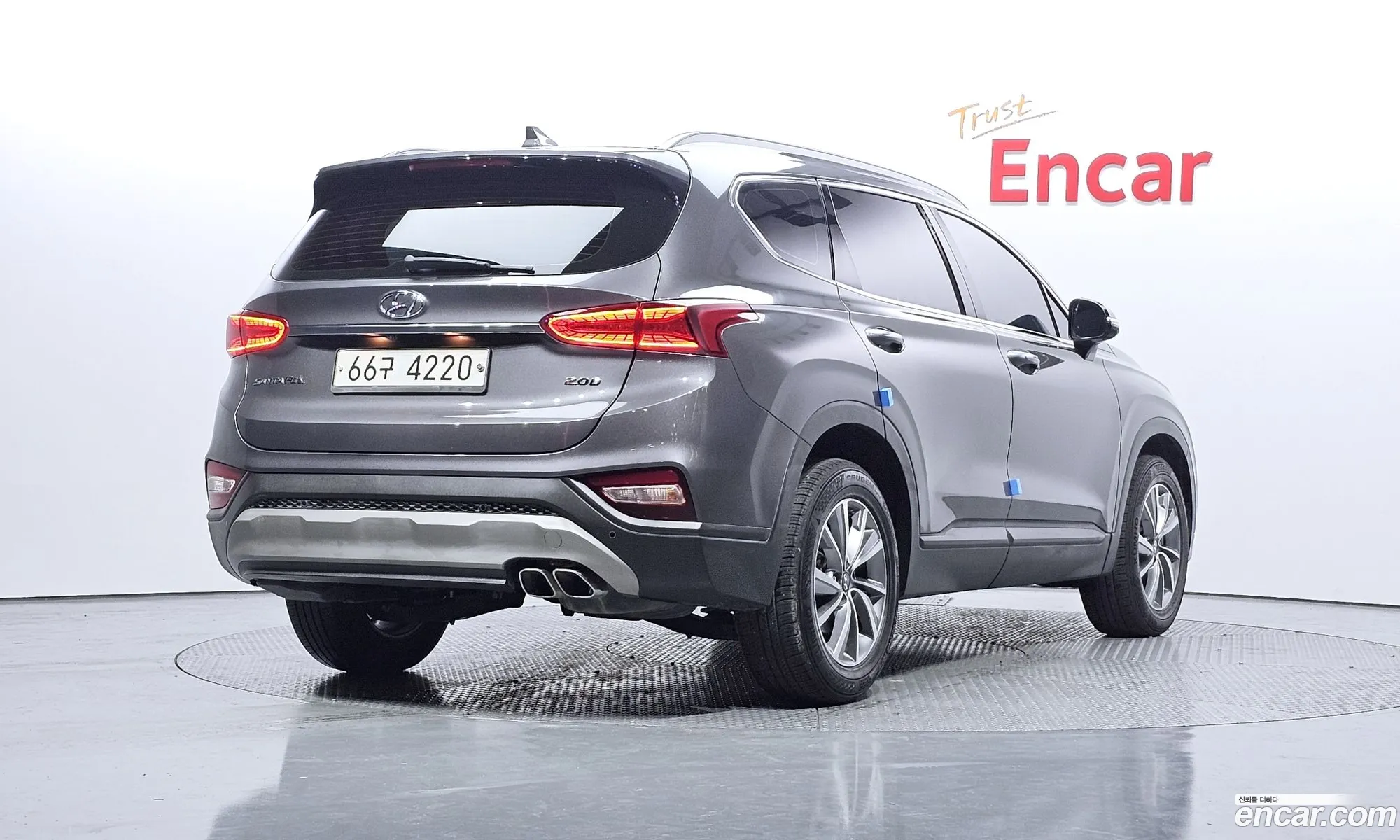 Hyundai Santa Fe Diesel 20 2Wd 2019 - фотография 17476705