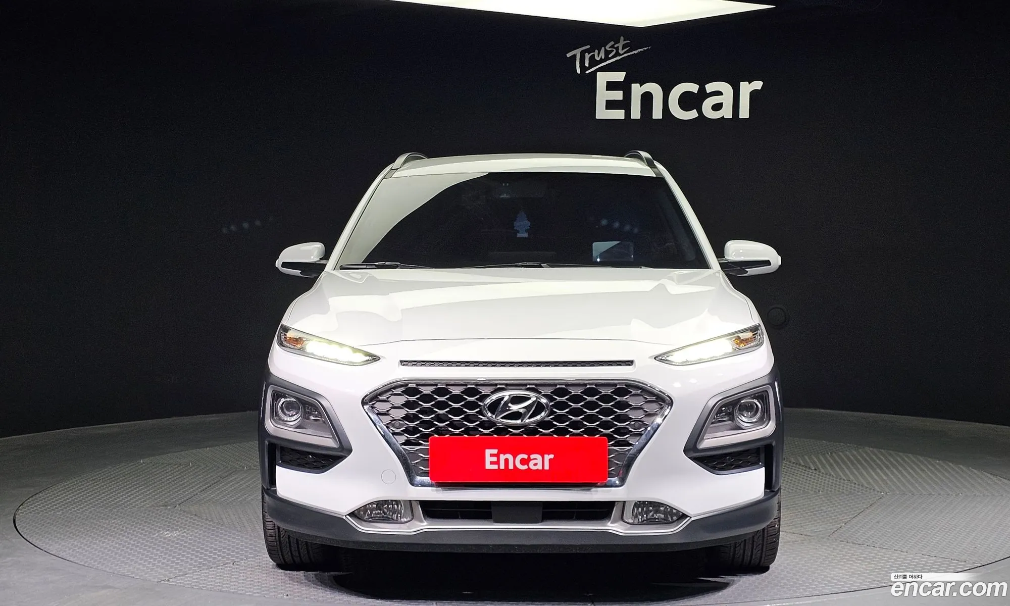 Hyundai Kona I Premium Special 2020 - фотография 16833699