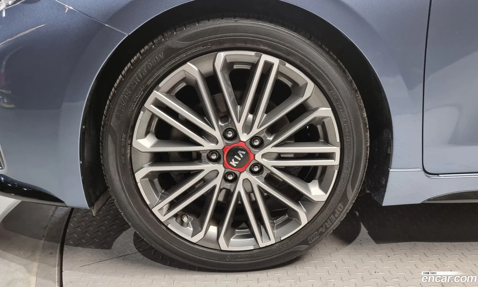 Kia K3 5-Door Gt Plus 2019 - фотография 12620945