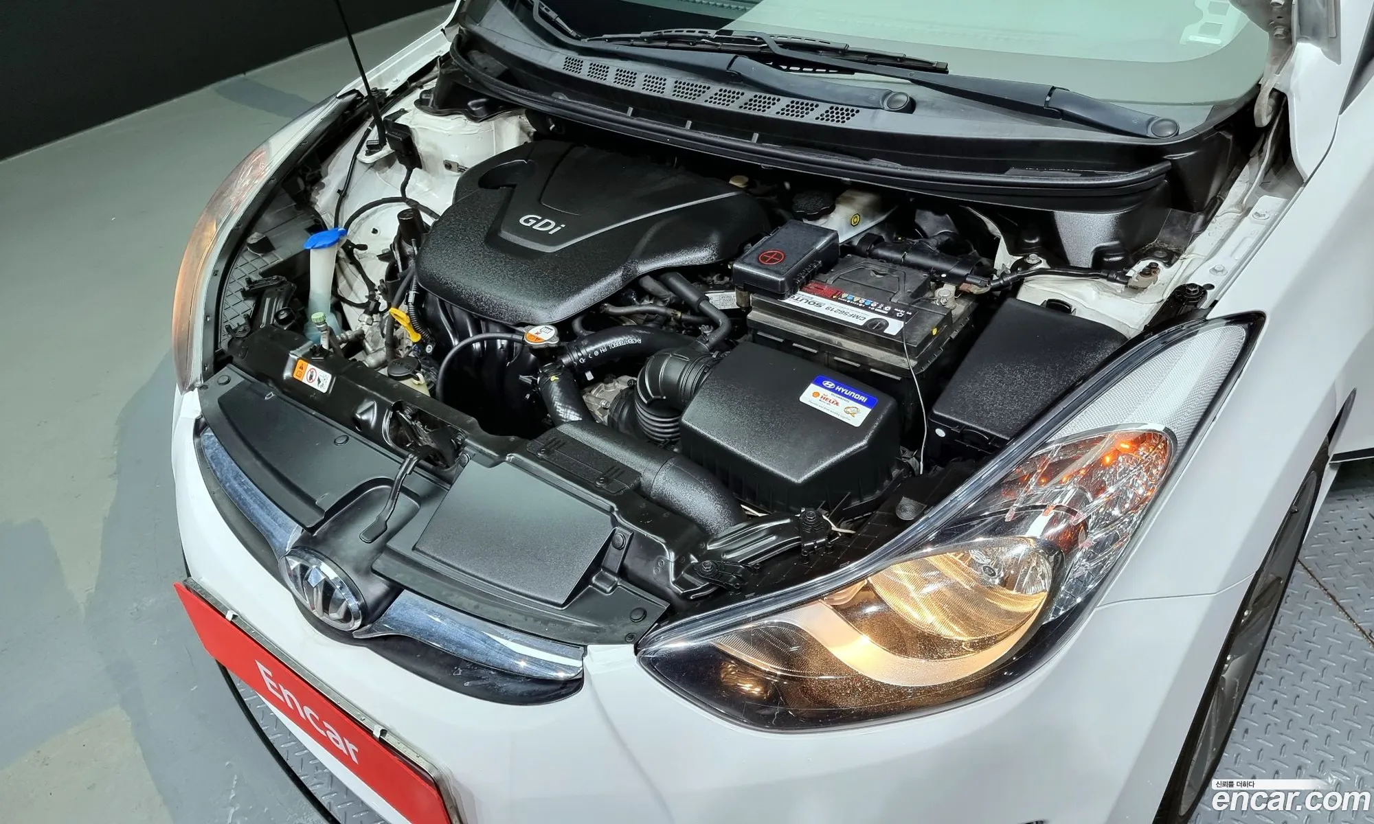 Hyundai Avante V M16 Gdi Deluxe 2012 - фотография 16779697