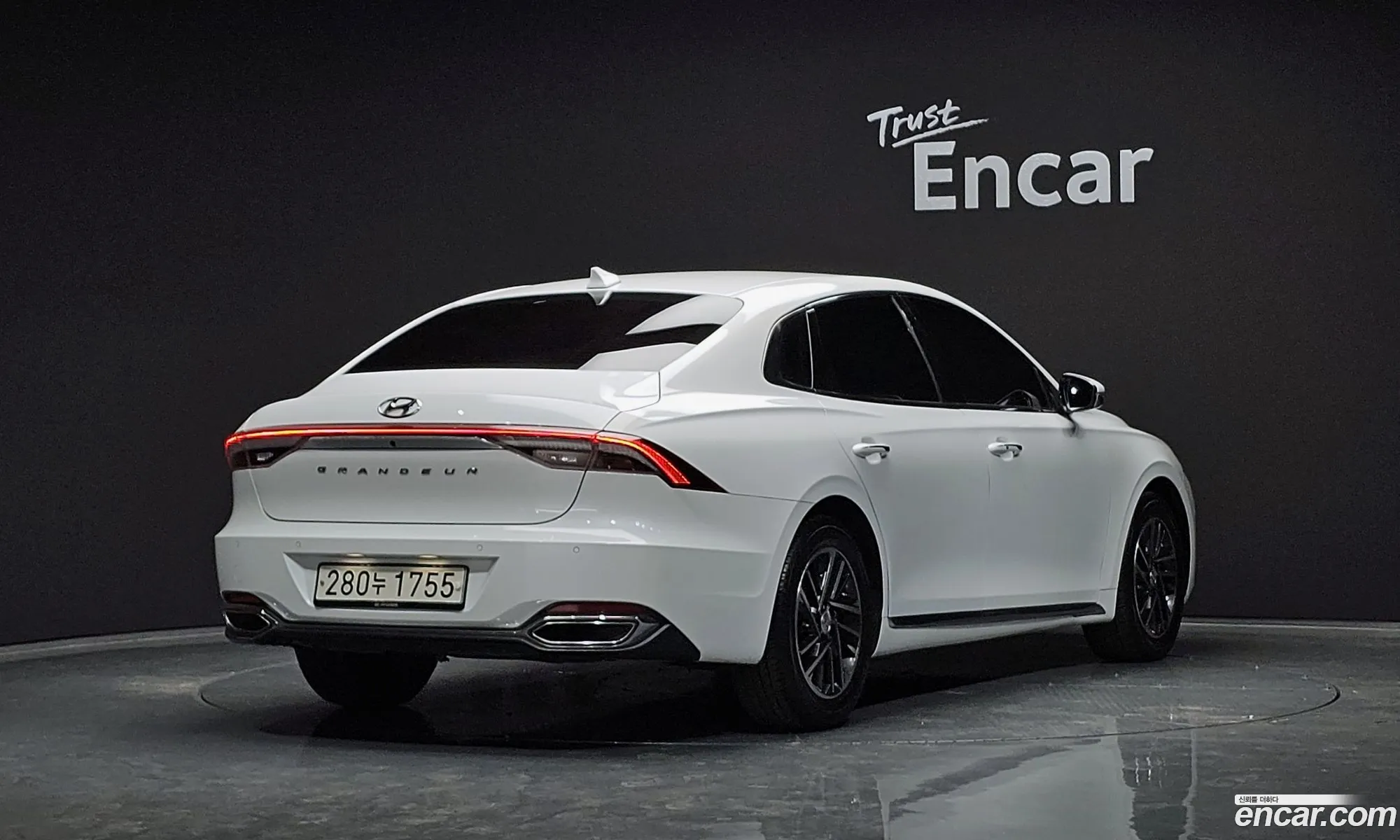 Hyundai Grandeur Vi 25 2020 - фотография 12066316