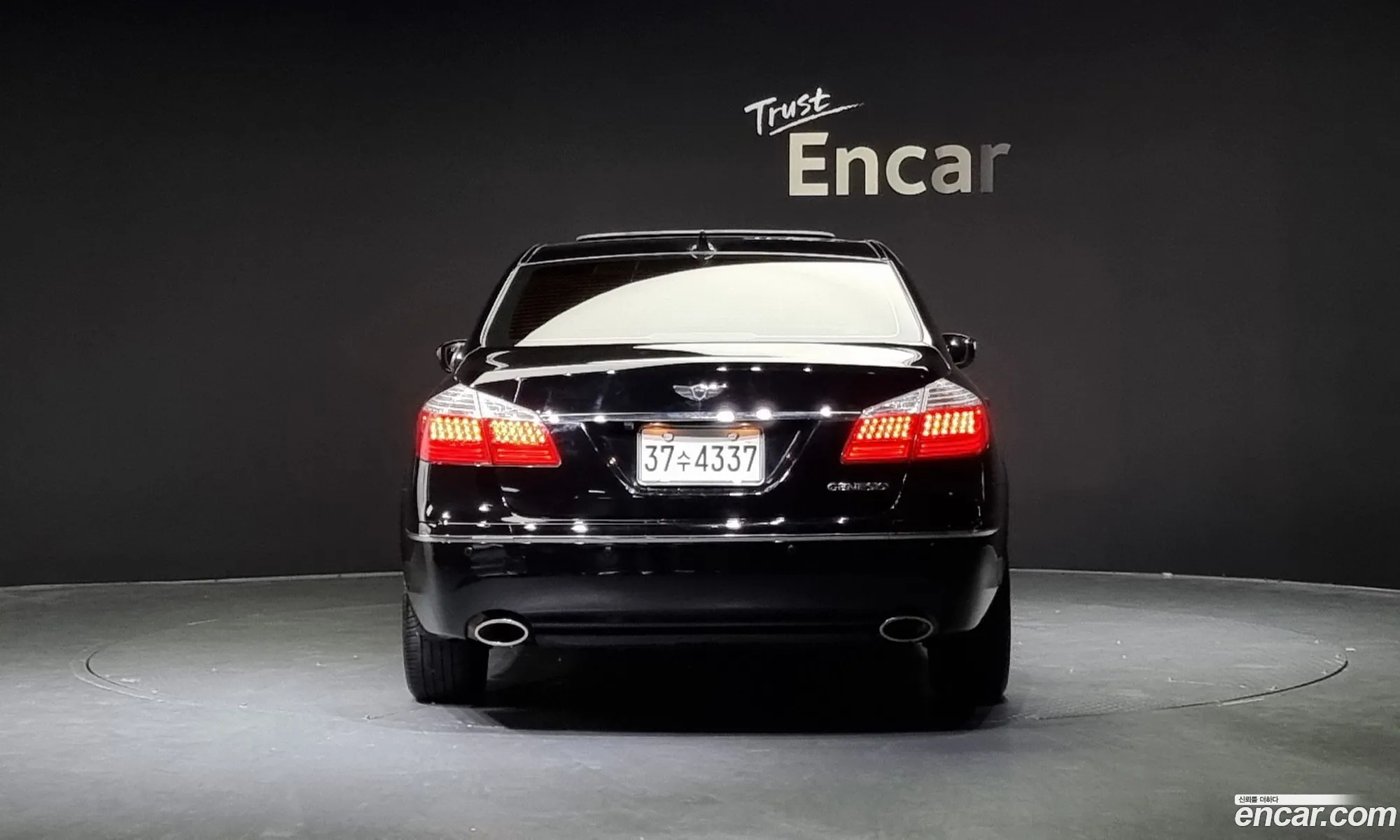 Hyundai Genesis I 38 Export Type 2010 - фотография 12199335