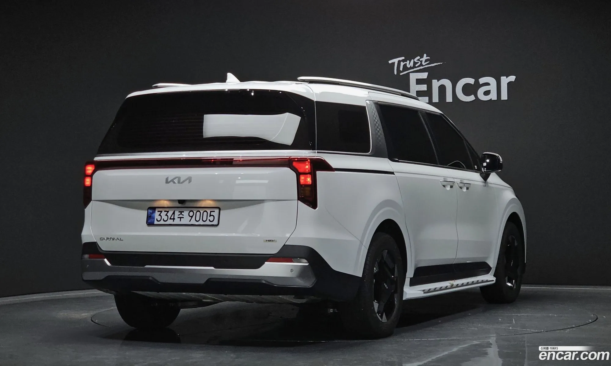 Kia Carnival Hev 9-Seater Prestige 2024 - фотография 18060654