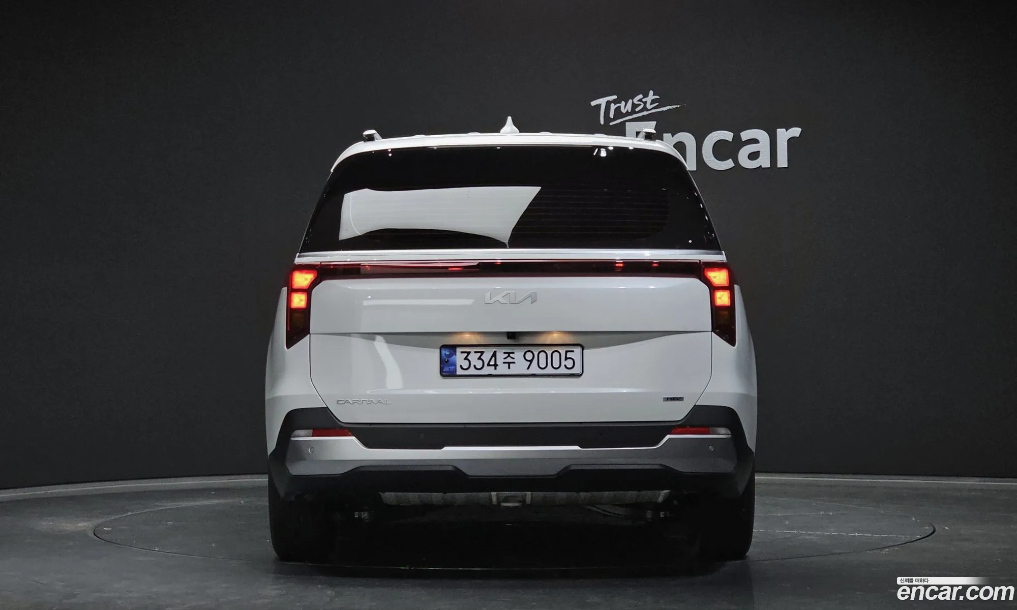 Kia Carnival Hev 9-Seater Prestige 2024 - фотография 18060656