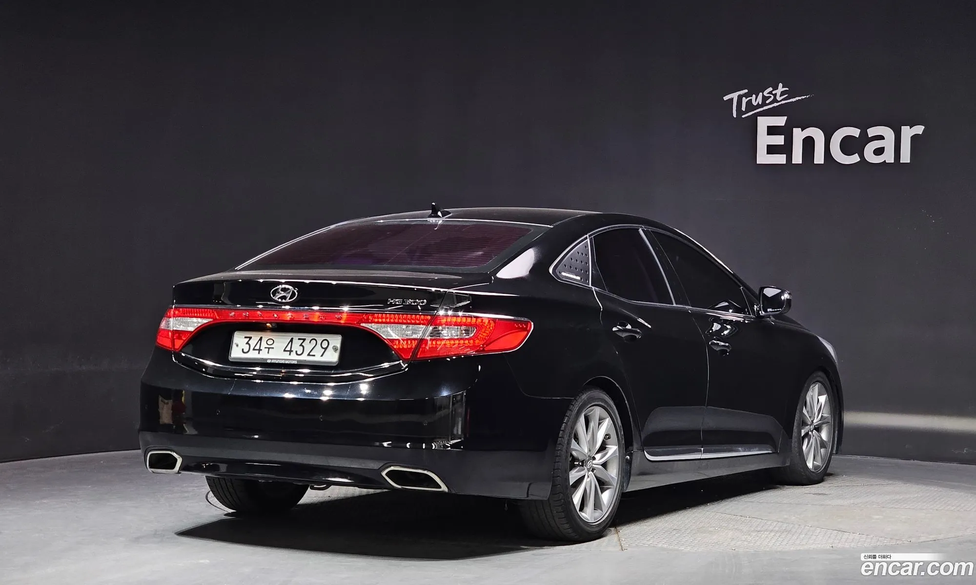 Hyundai Grandeur V Hg300 Premium 2015 - фотография 16598959