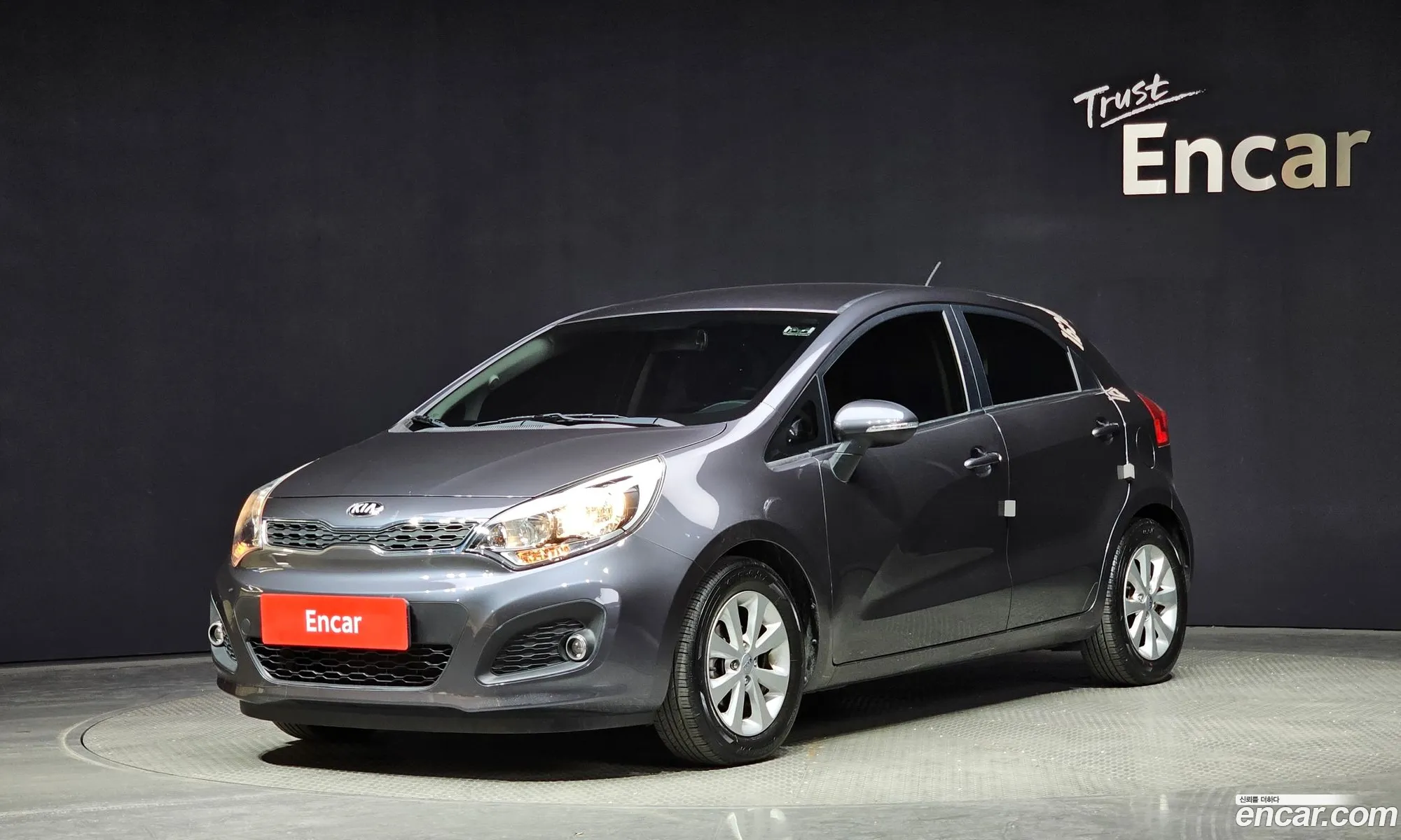 Kia Pride Iii 14 Mpi Hatchback 2013 - фотография 11848751