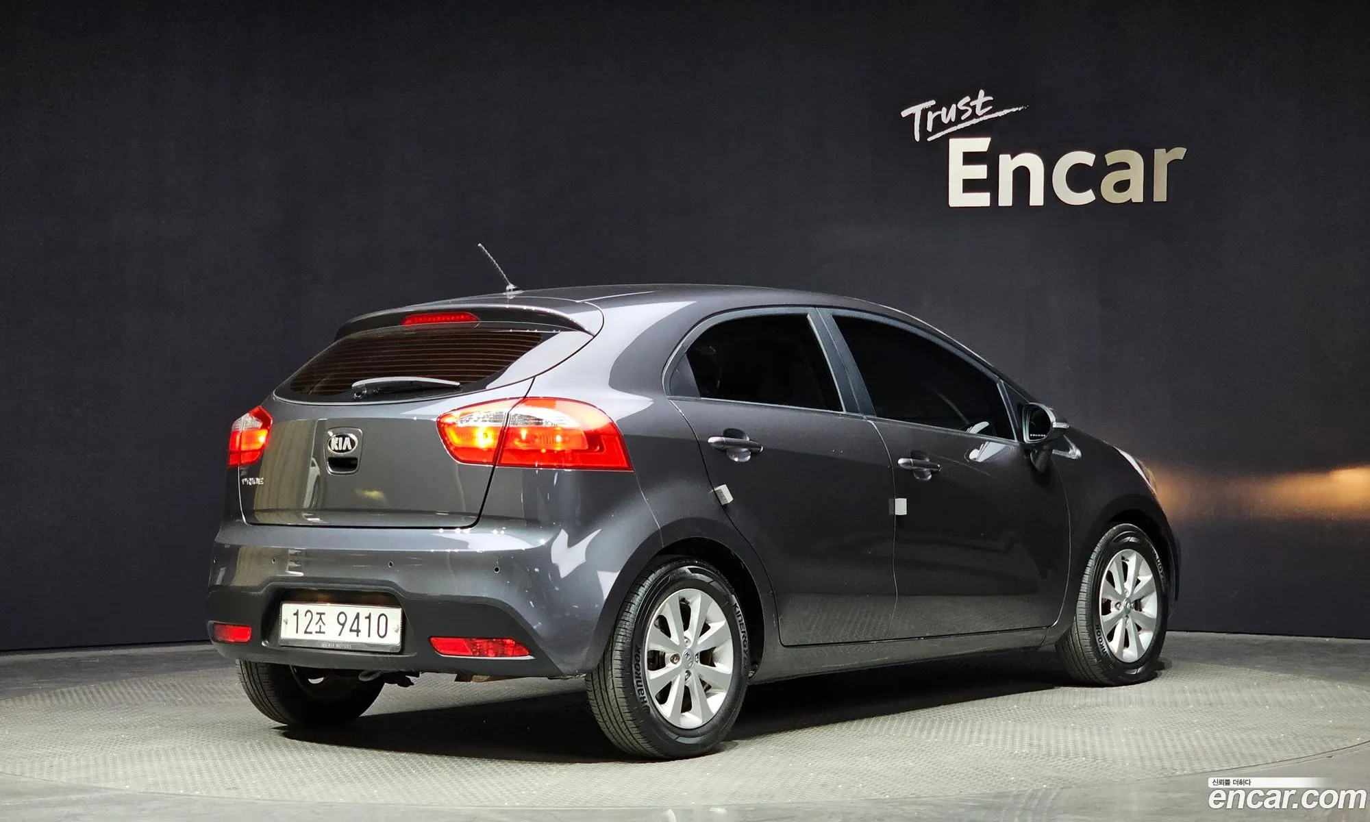 Kia Pride Iii 14 Mpi Hatchback 2013 - фотография 11848752