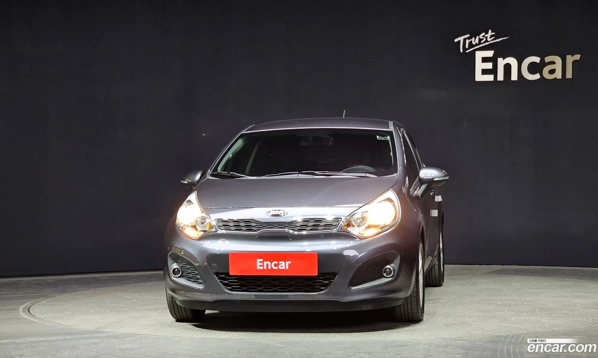 Kia Pride Iii 14 Mpi Hatchback 2013 - фотография 11848753