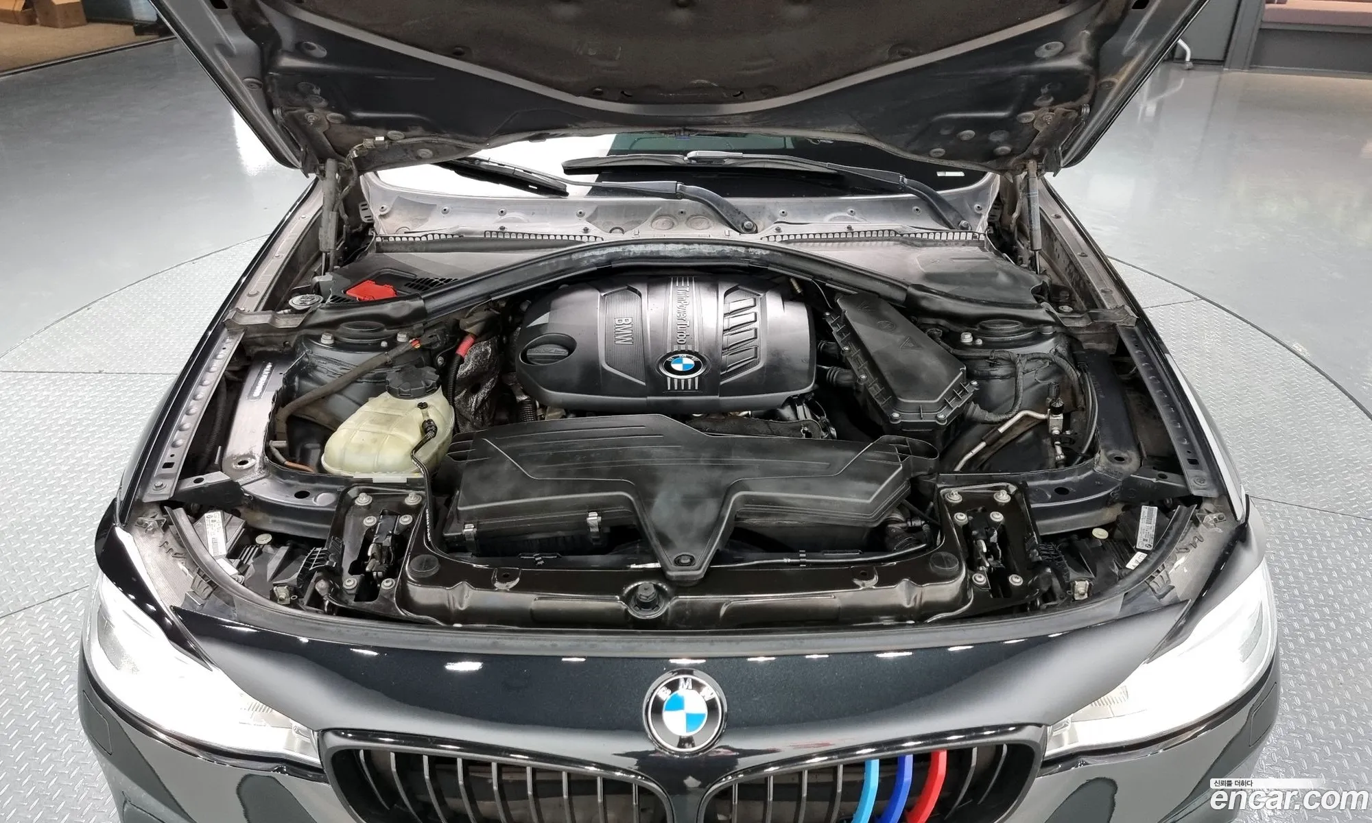 BMW 6Er Iii F06F13F12 Gt 320D 2014 - фотография 935472