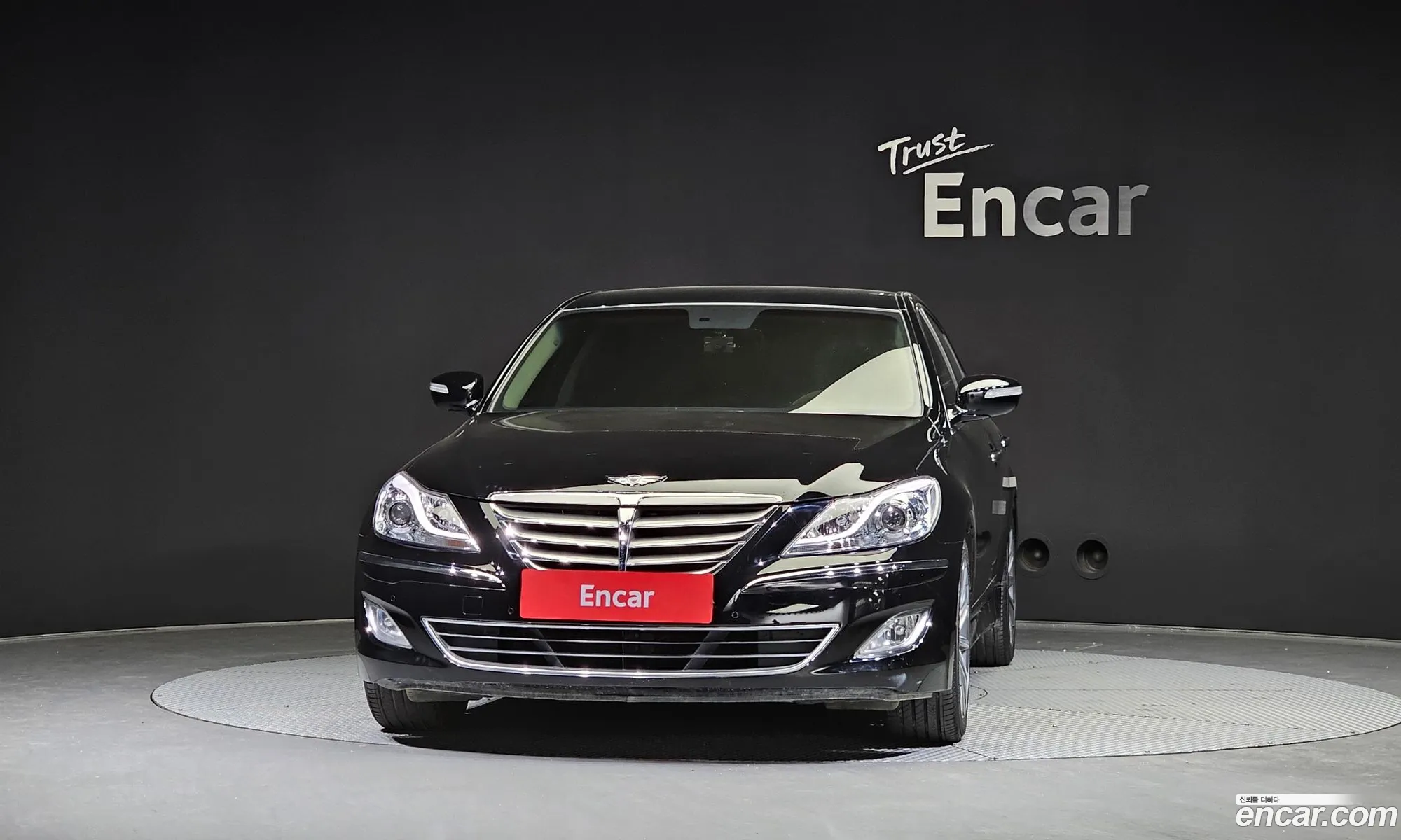 Hyundai Genesis I Bh330 Grand 2012 - фотография 12263253