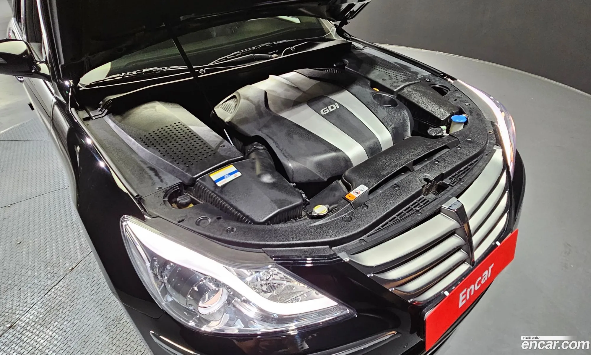 Hyundai Genesis I Bh330 Grand 2012 - фотография 12263256