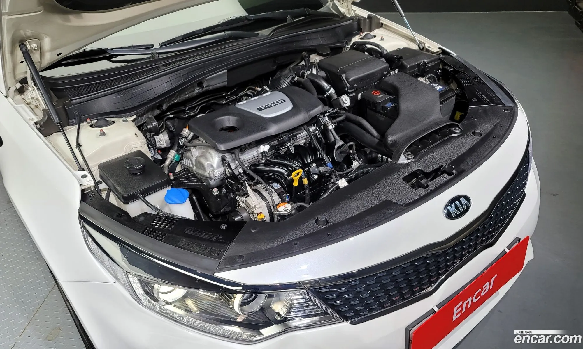 Kia K5 Ii 16 Turbo Sx 2016 - фотография 18383807