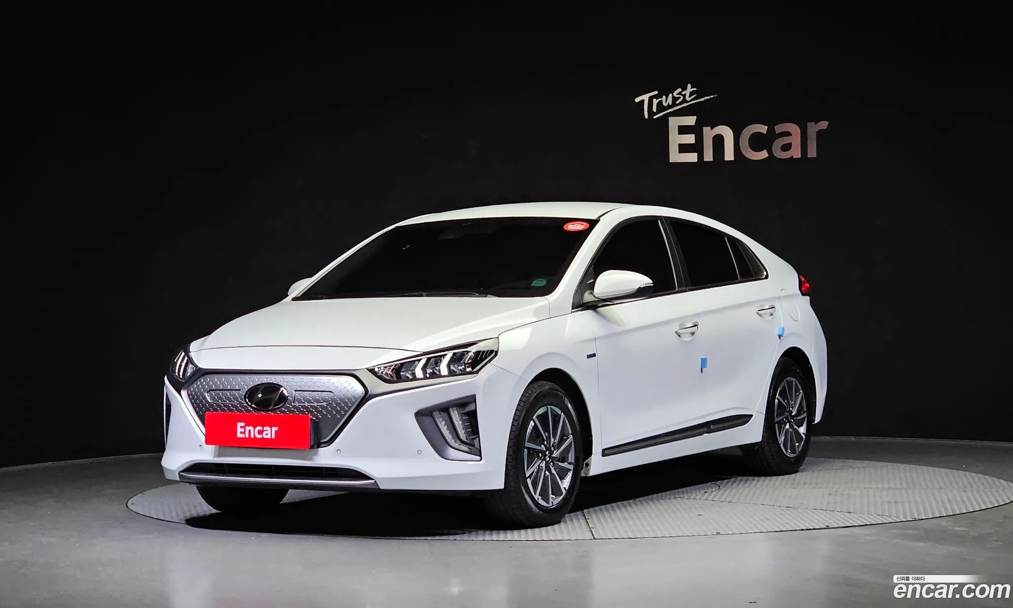 Hyundai Ioniq Ioniq Q 2020 - фотография 14081089