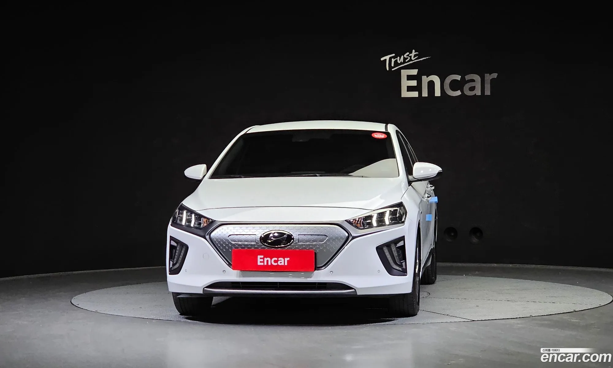 Hyundai Ioniq Ioniq Q 2020 - фотография 14081092