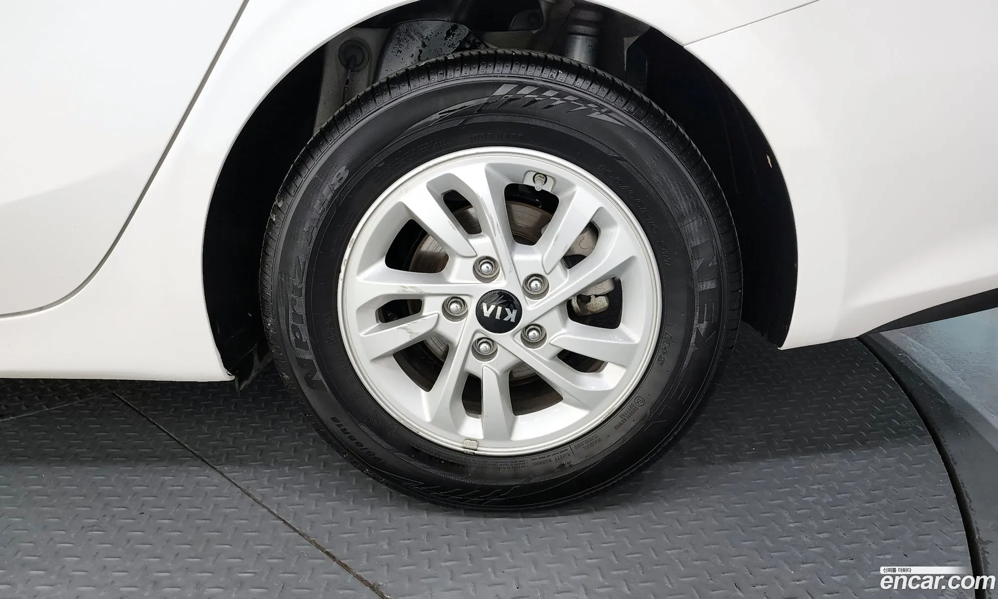 Kia K3 Prestige 2021 - фотография 17507895