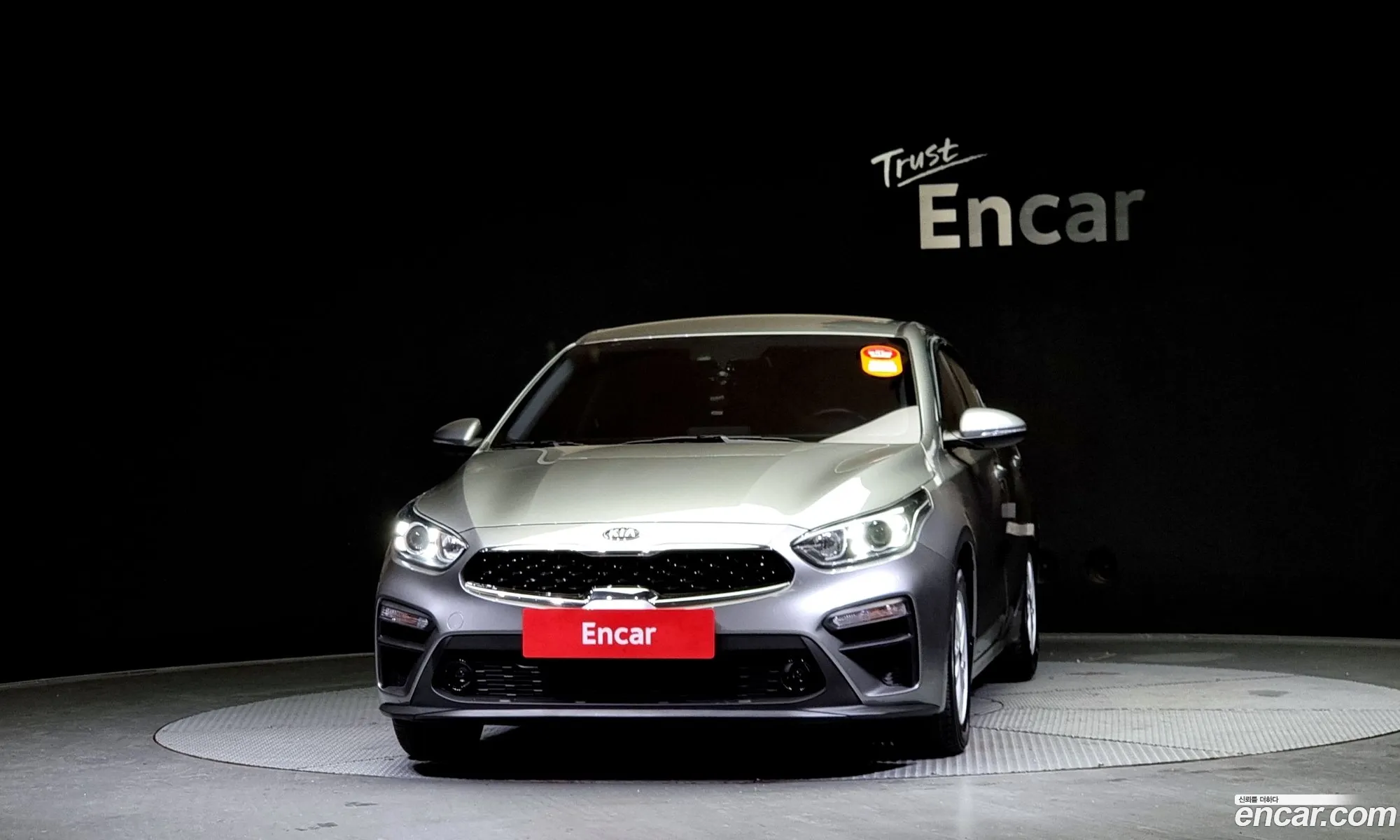 Kia K3 Luxury 2020 - фотография 18254538