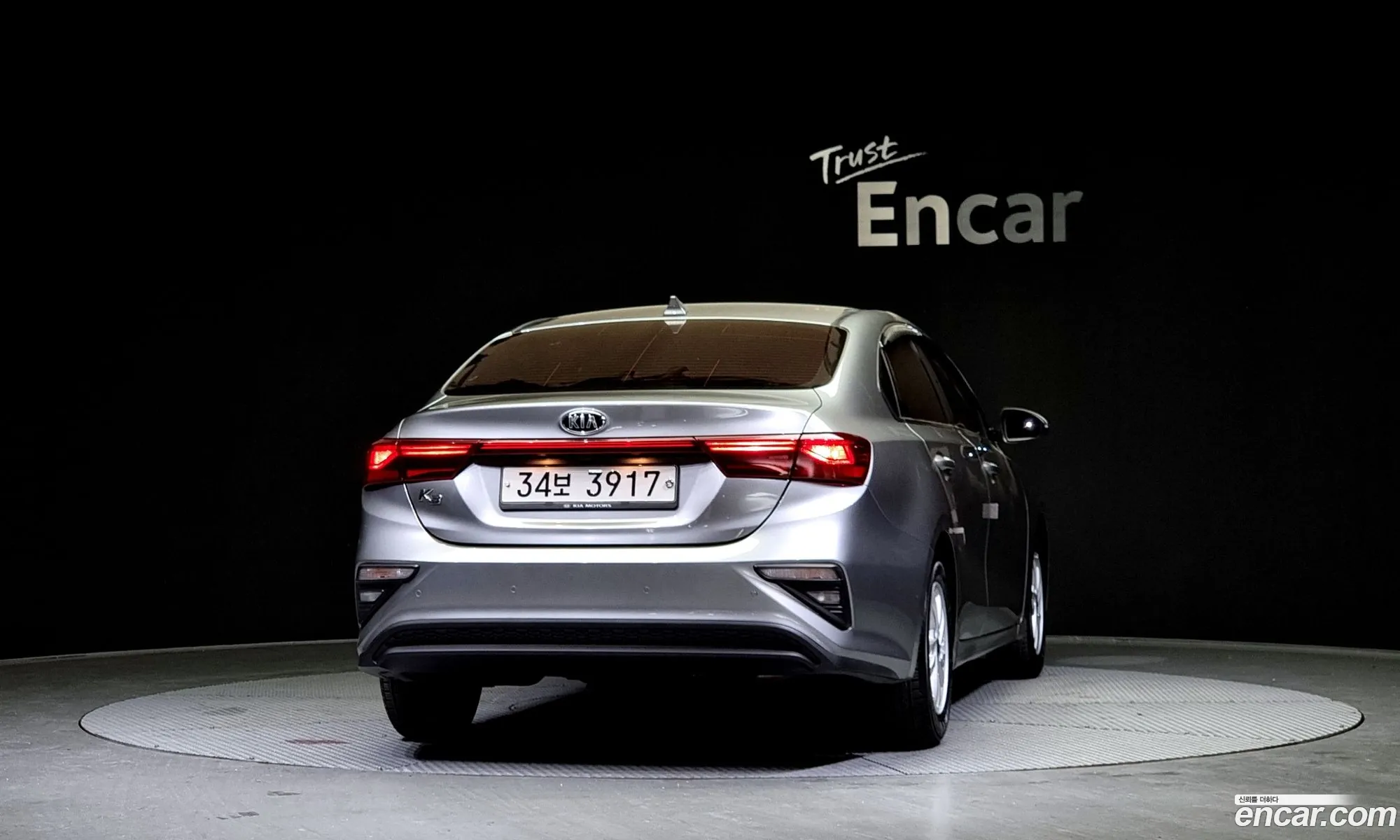 Kia K3 Luxury 2020 - фотография 18254539