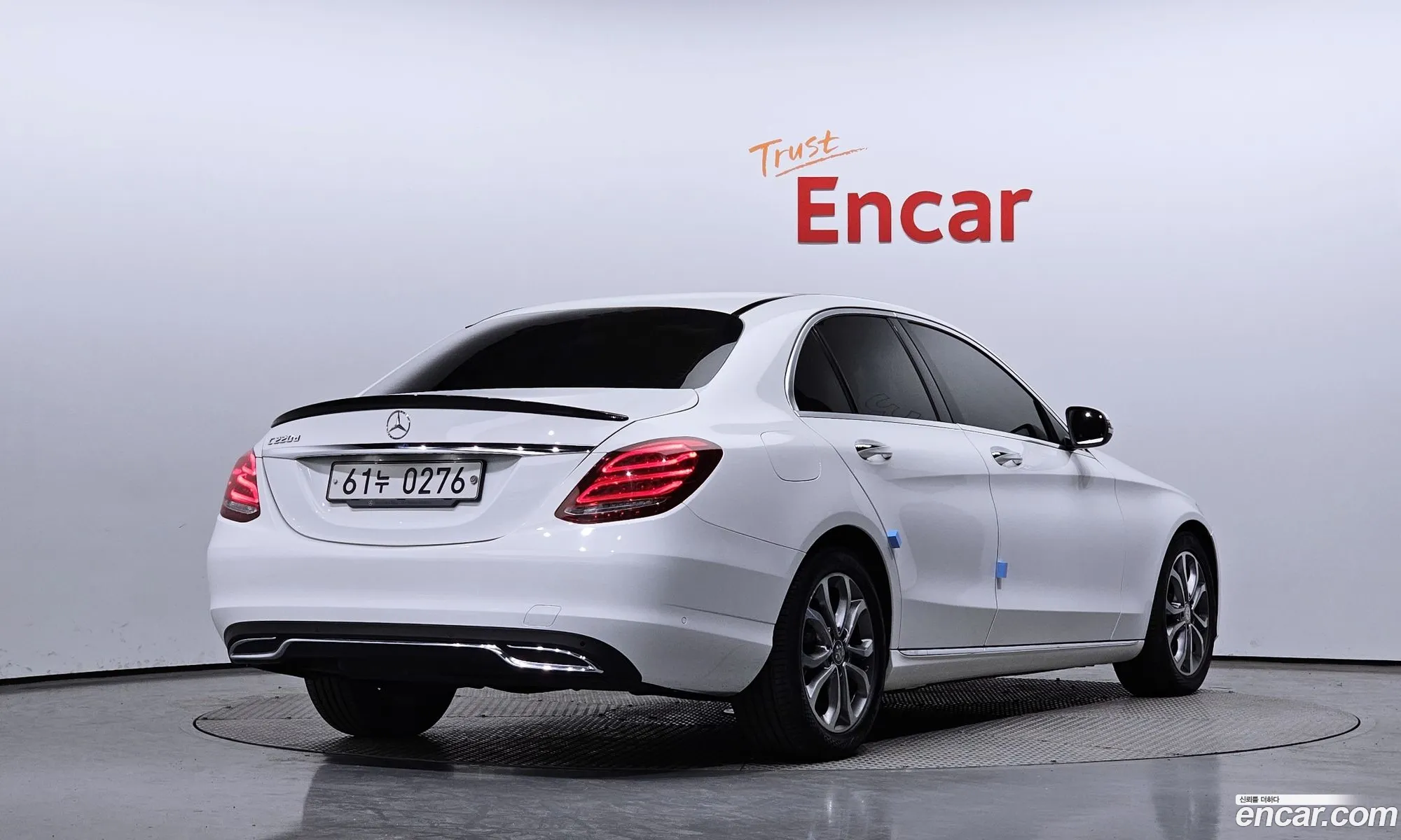 Benz C-Class W205 C220 D Avantgarde - фотография 14046437