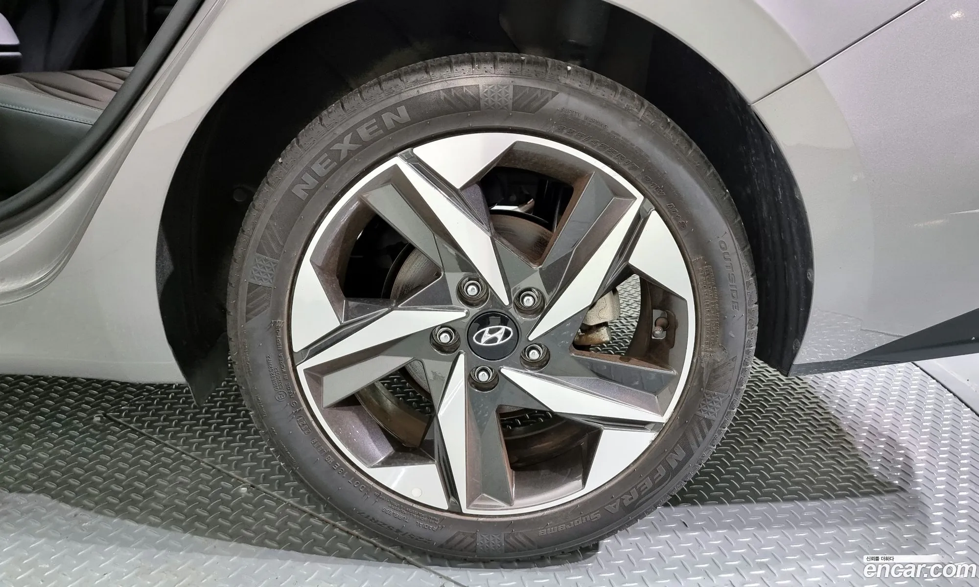 Hyundai Avante Cn7 16 Modern - фотография 18935090