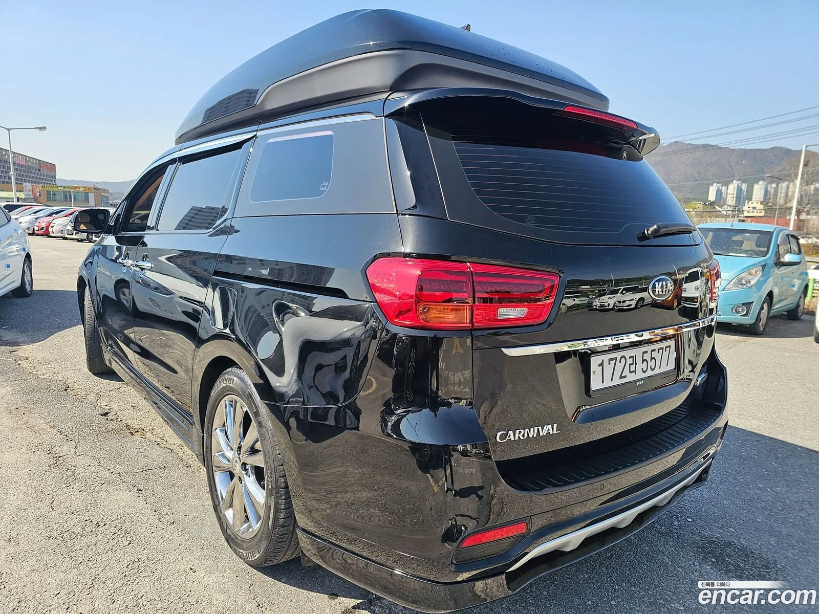 Kia Carnival 9-Seater High Limousine 2020 - фотография 19058901