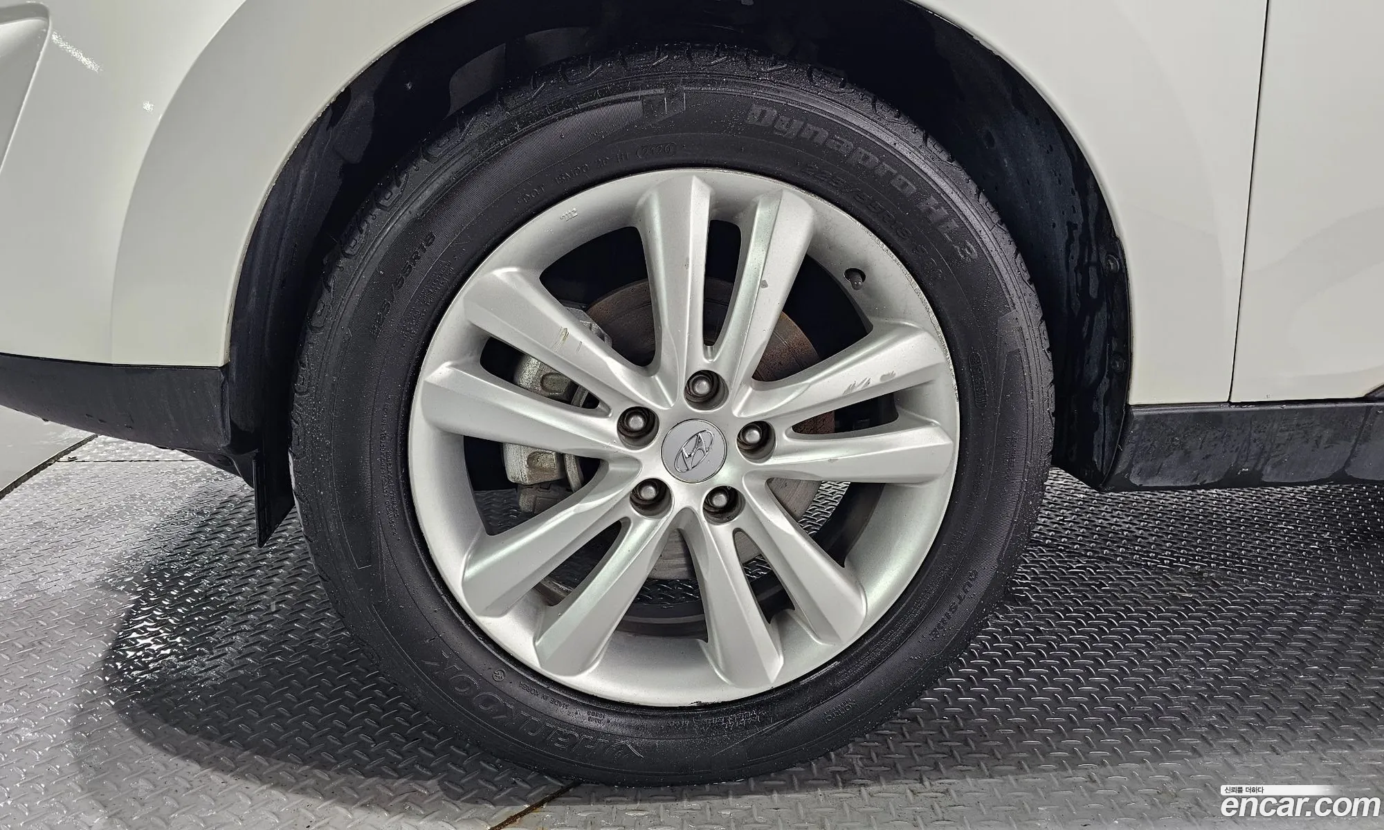 Hyundai Tucson Ii Diesel 2Wd Lx20 2013 - фотография 17476672