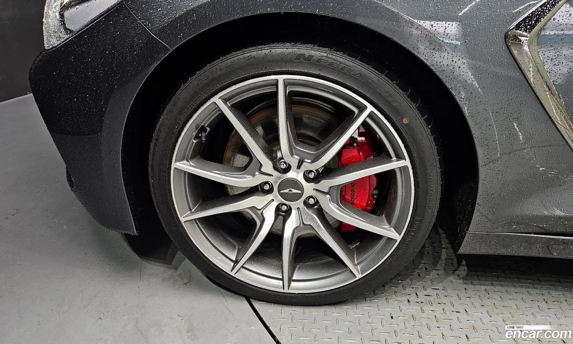 Genesis G70 I 20T 2018 - фотография 16297885