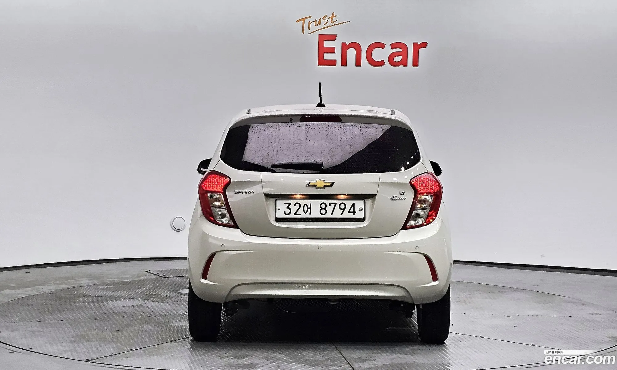 Chevrolet Spark Lt 2016 - фотография 6778957