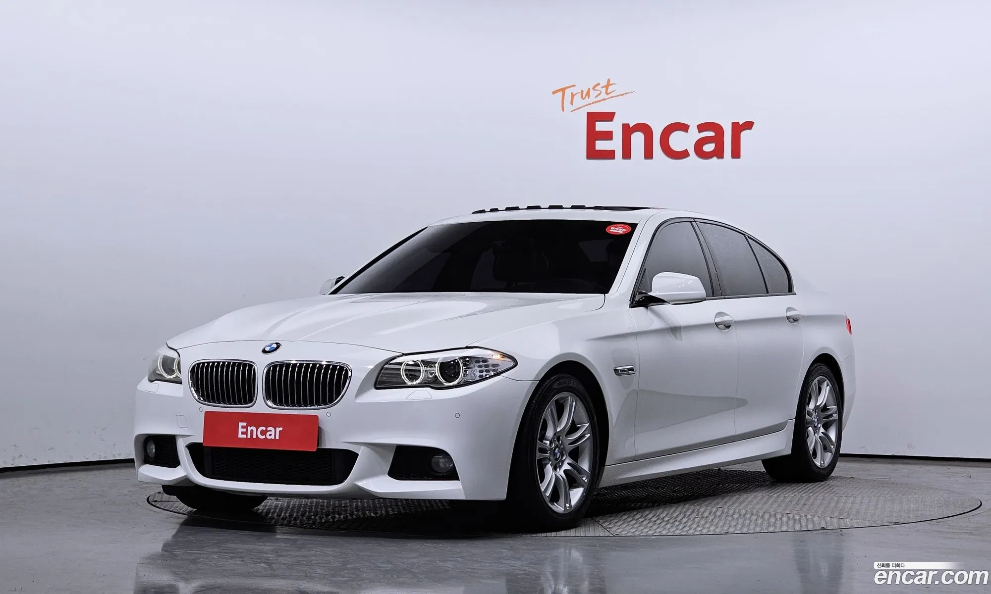 BMW 5Er Vi F10F11F07 520D M Sports 2013 - фотография 936324