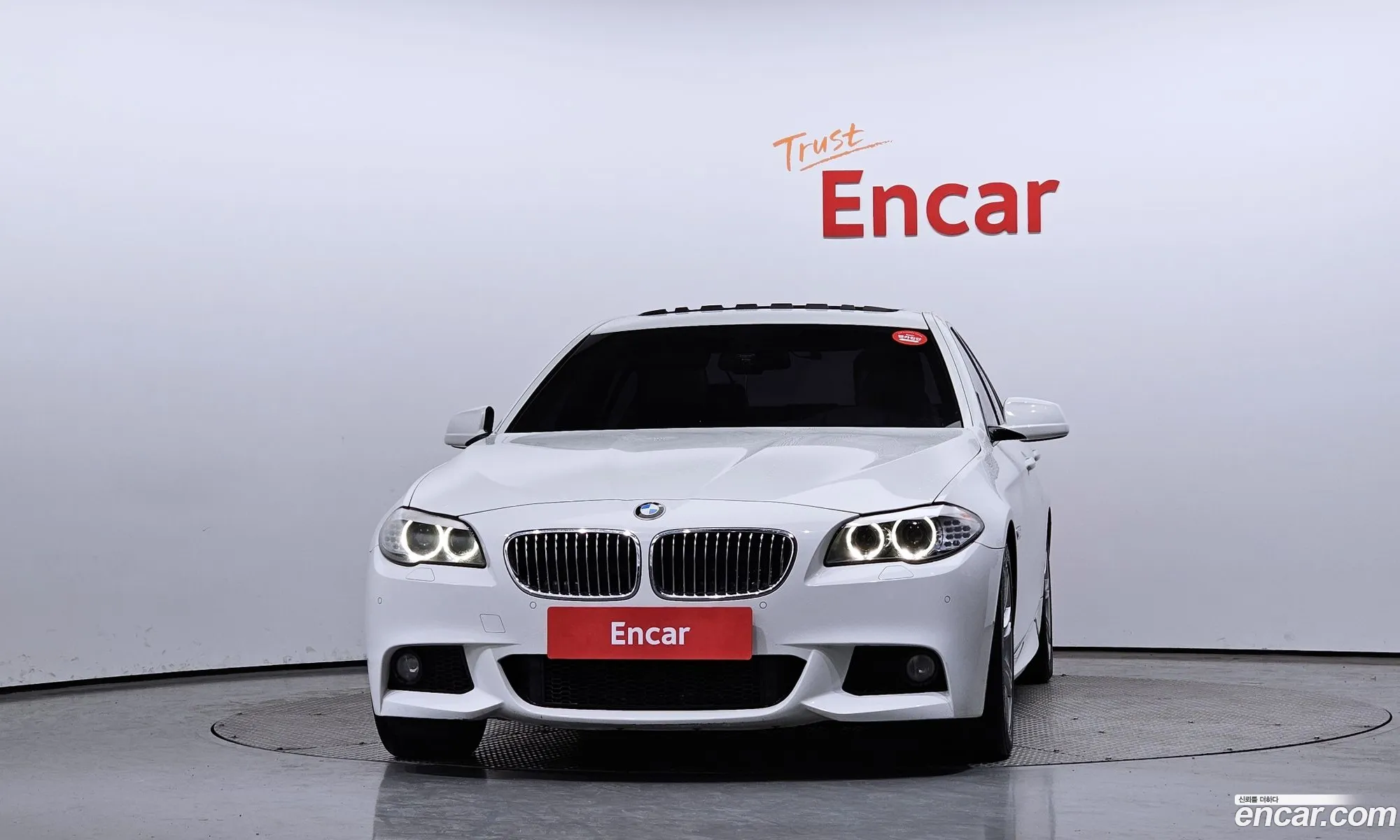 BMW 5Er Vi F10F11F07 520D M Sports 2013 - фотография 936326