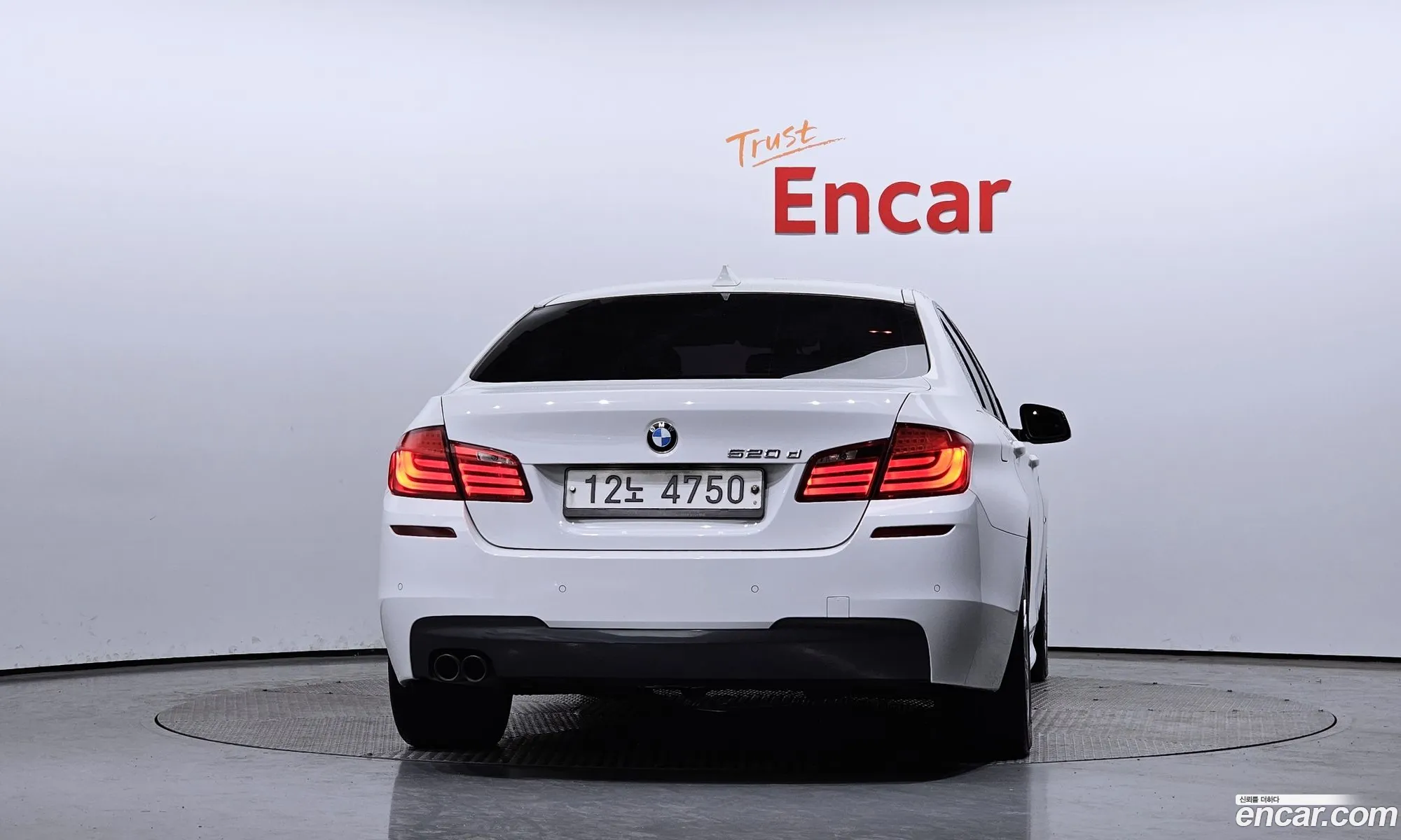 BMW 5Er Vi F10F11F07 520D M Sports 2013 - фотография 936327
