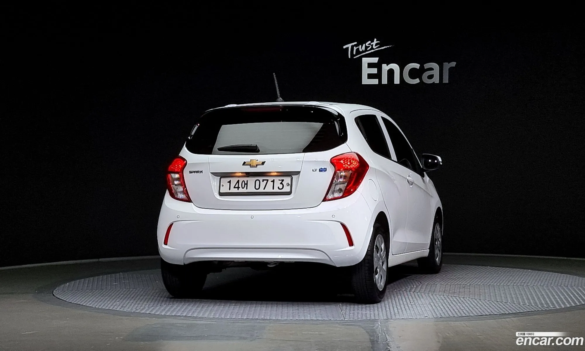 Chevrolet Spark Eco Lt 2016 - фотография 4196783