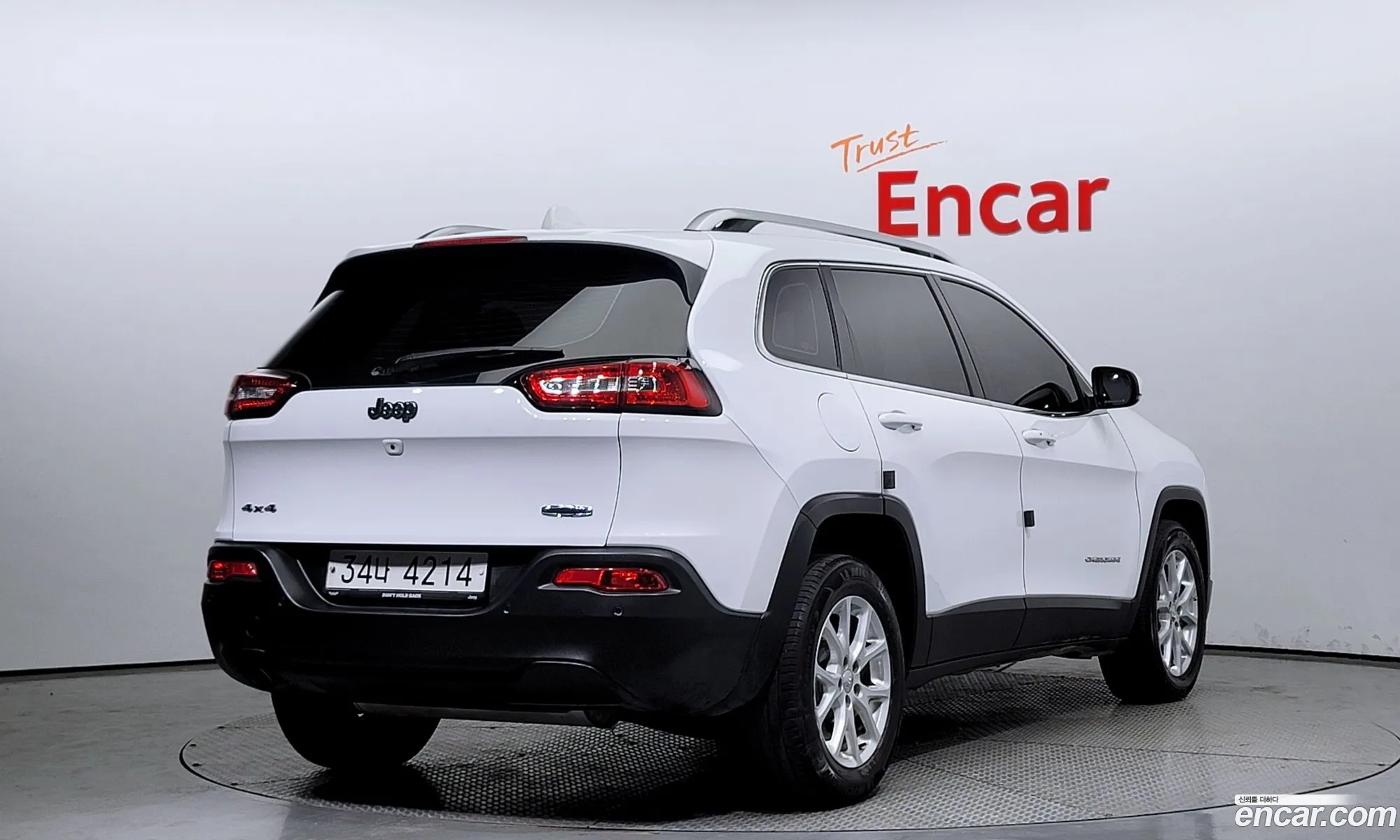 Jeep Cherokee V Kl 24 Longitude Awd 2018 - фотография 4467090