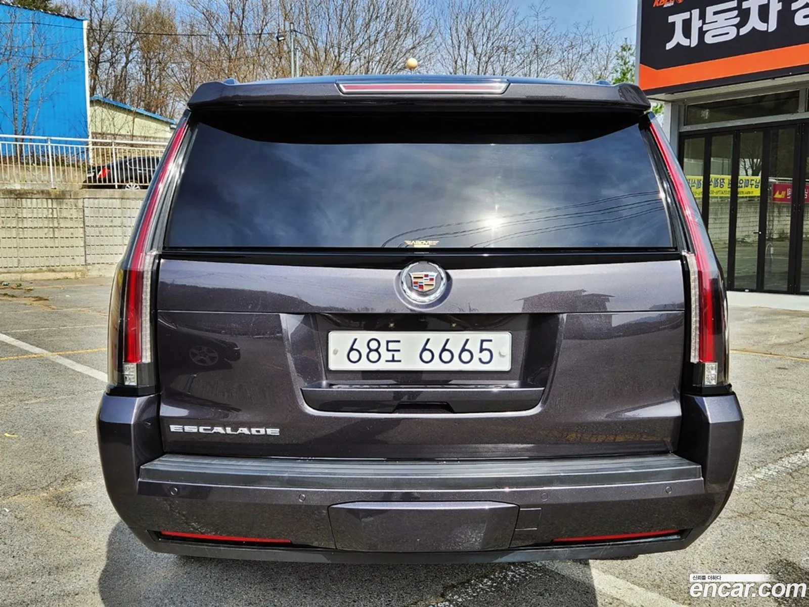 Cadillac Escalade Iv 62 Esv 2015 - фотография 14669818