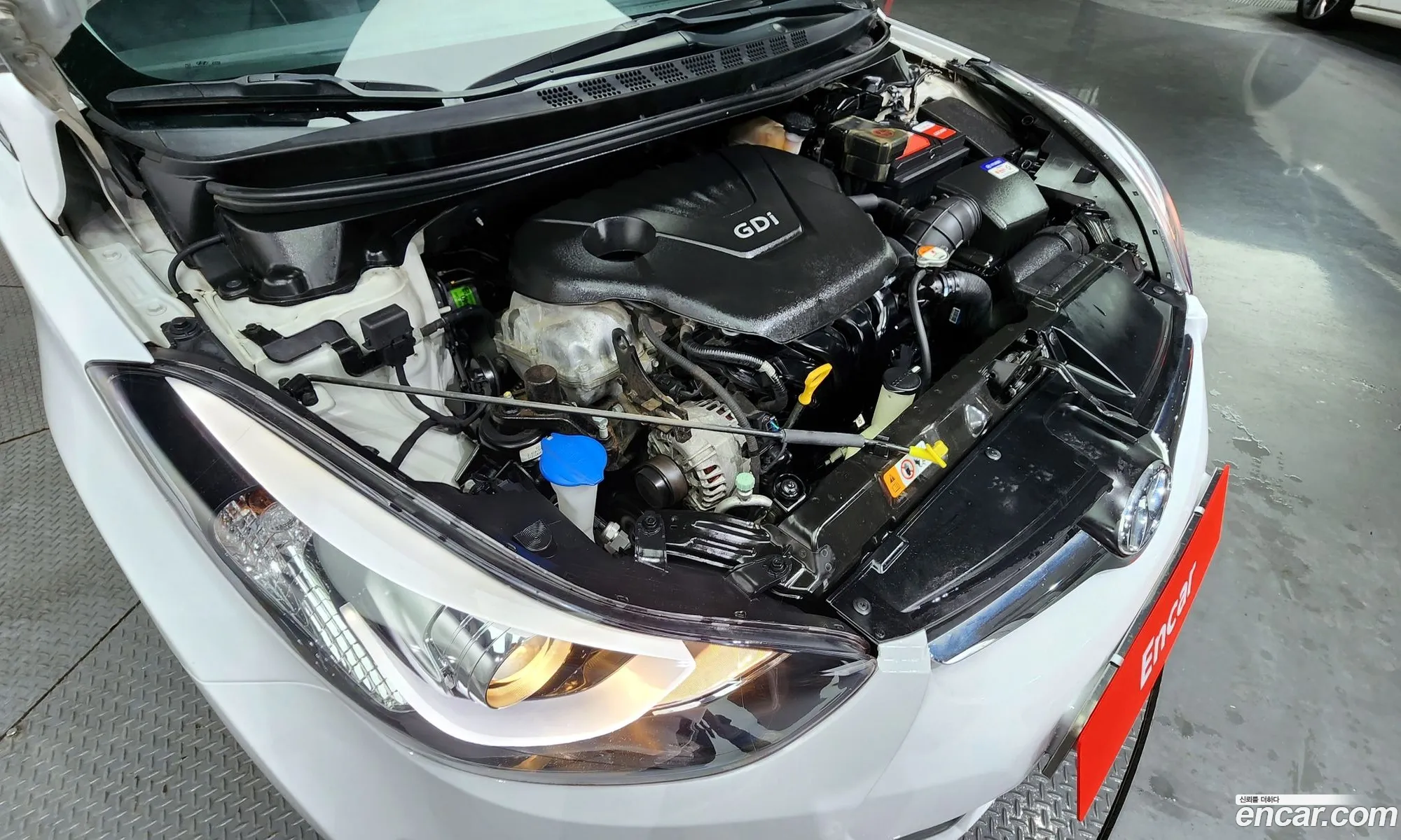 Hyundai Avante 16 Gdi Modern 2015 - фотография 13595623
