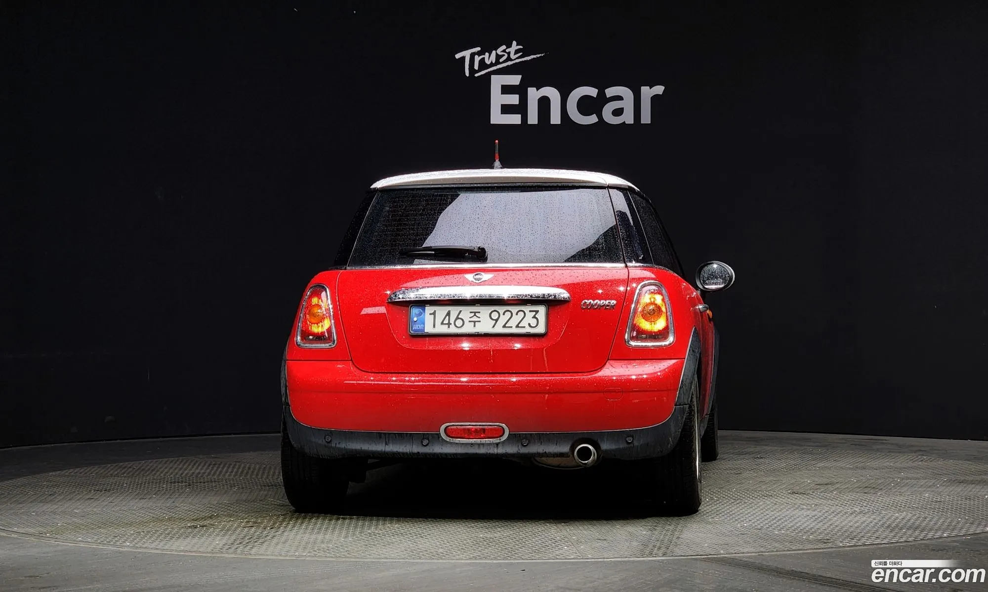 Mini Cooper Se 2010 - фотография 3891502