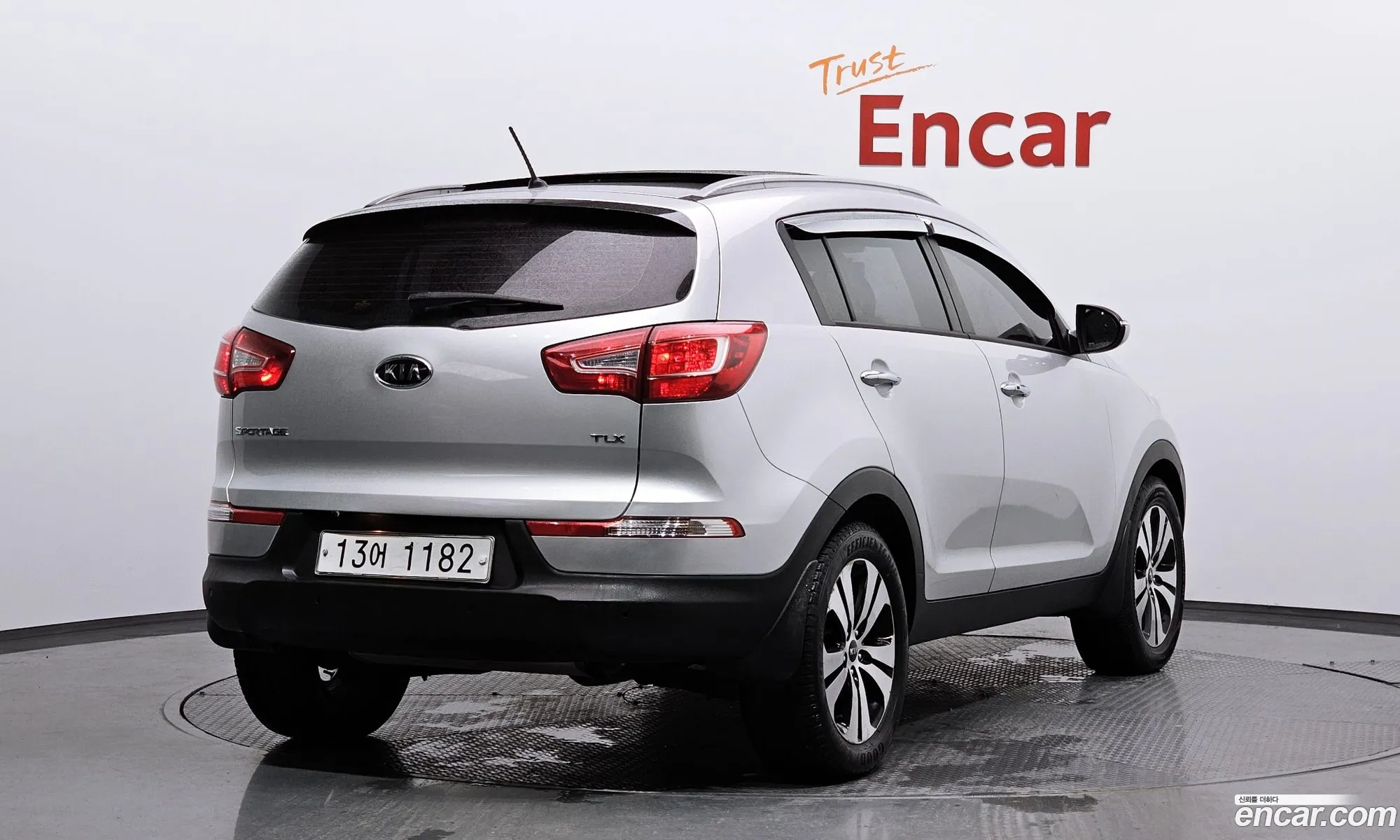 Kia Sportage R Diesel 2Wd Tlx Top-Of-The-Line Model - фотография 11344955